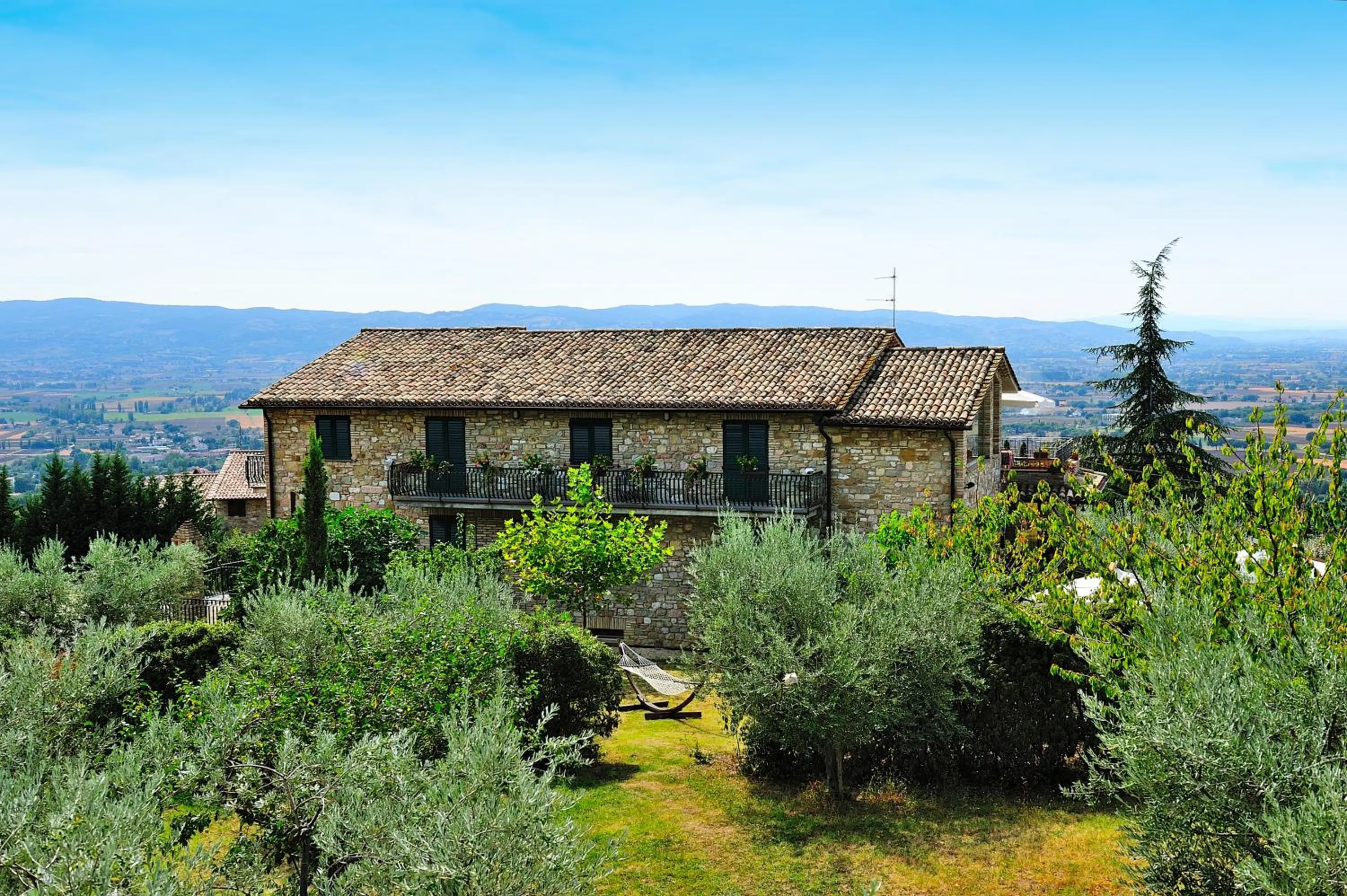 Property building in Colle Degli Olivi snc