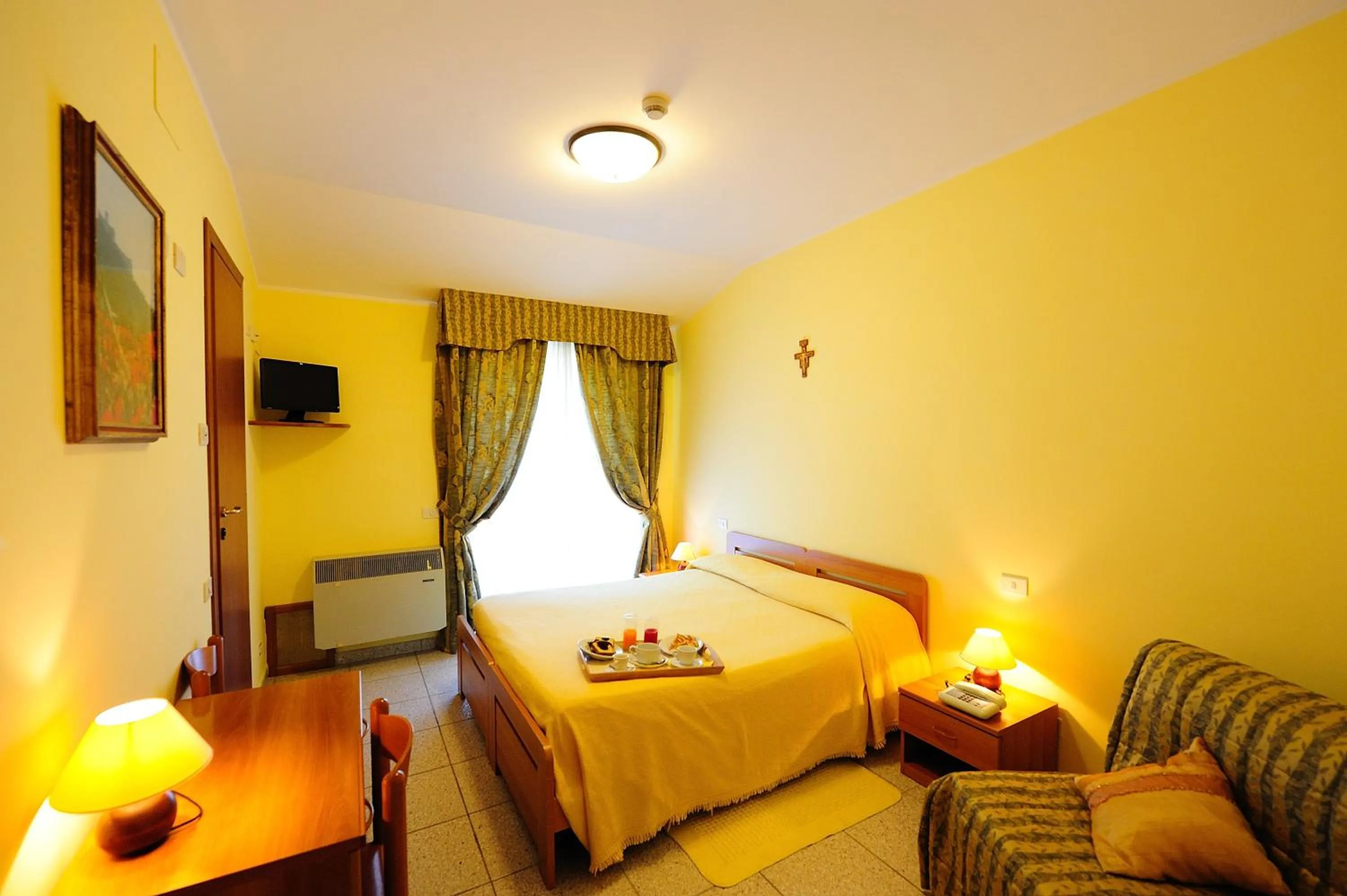 Photo of the whole room, Bed in Colle Degli Olivi snc