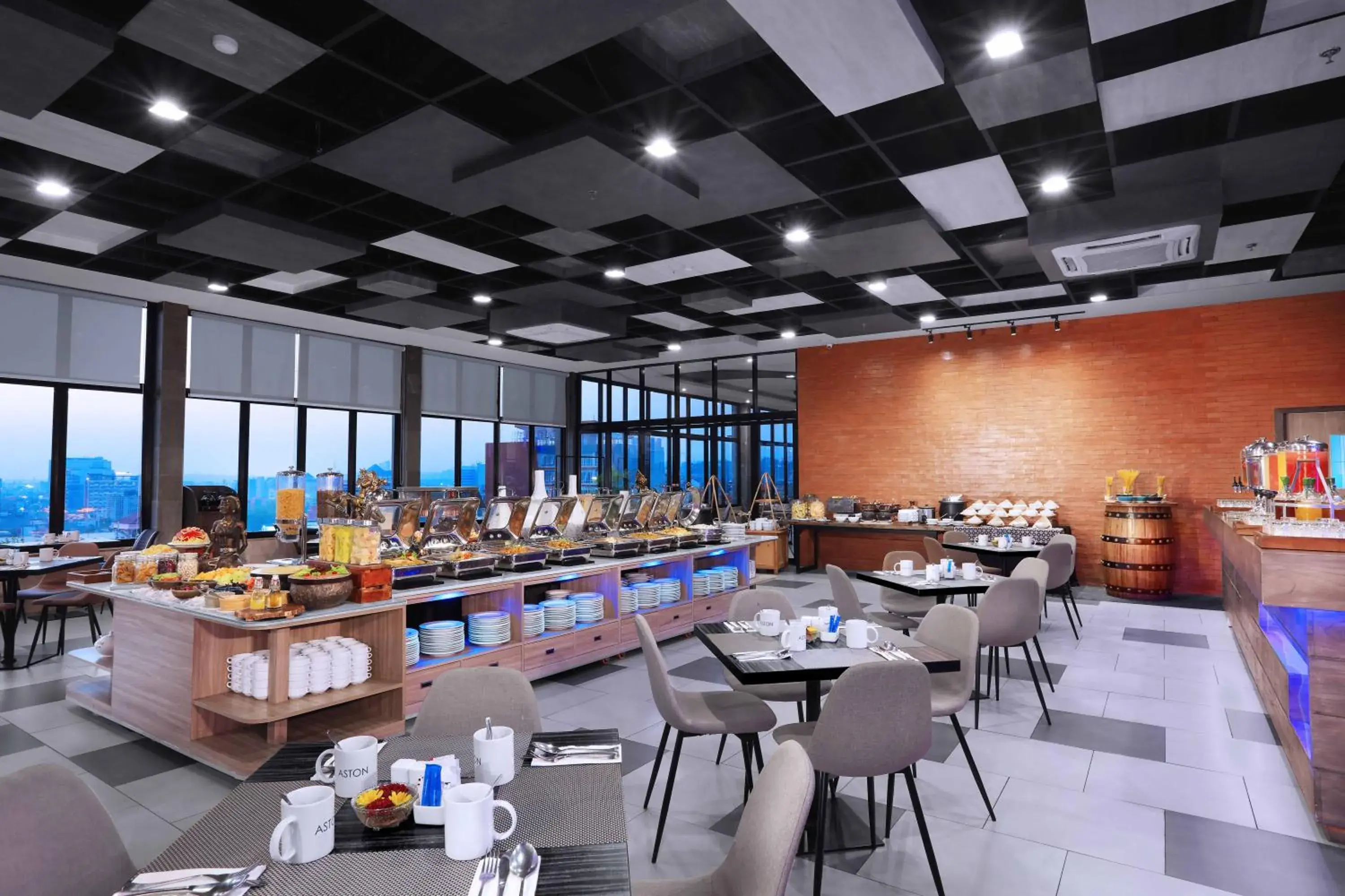 Restaurant/places to eat in Aston Inn Pandanaran Restaurant/places to eat in Aston Inn Pandanaran