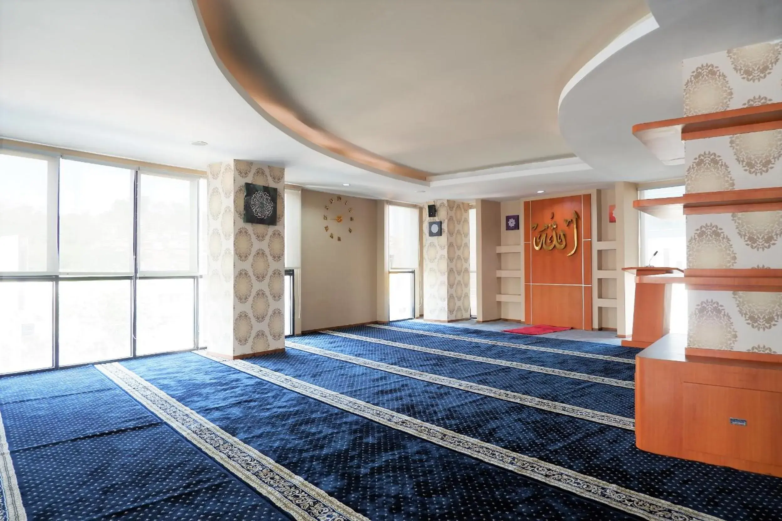 Area and facilities, Bed in Aston Inn Pandanaran Area and facilities, Bed in Aston Inn Pandanaran