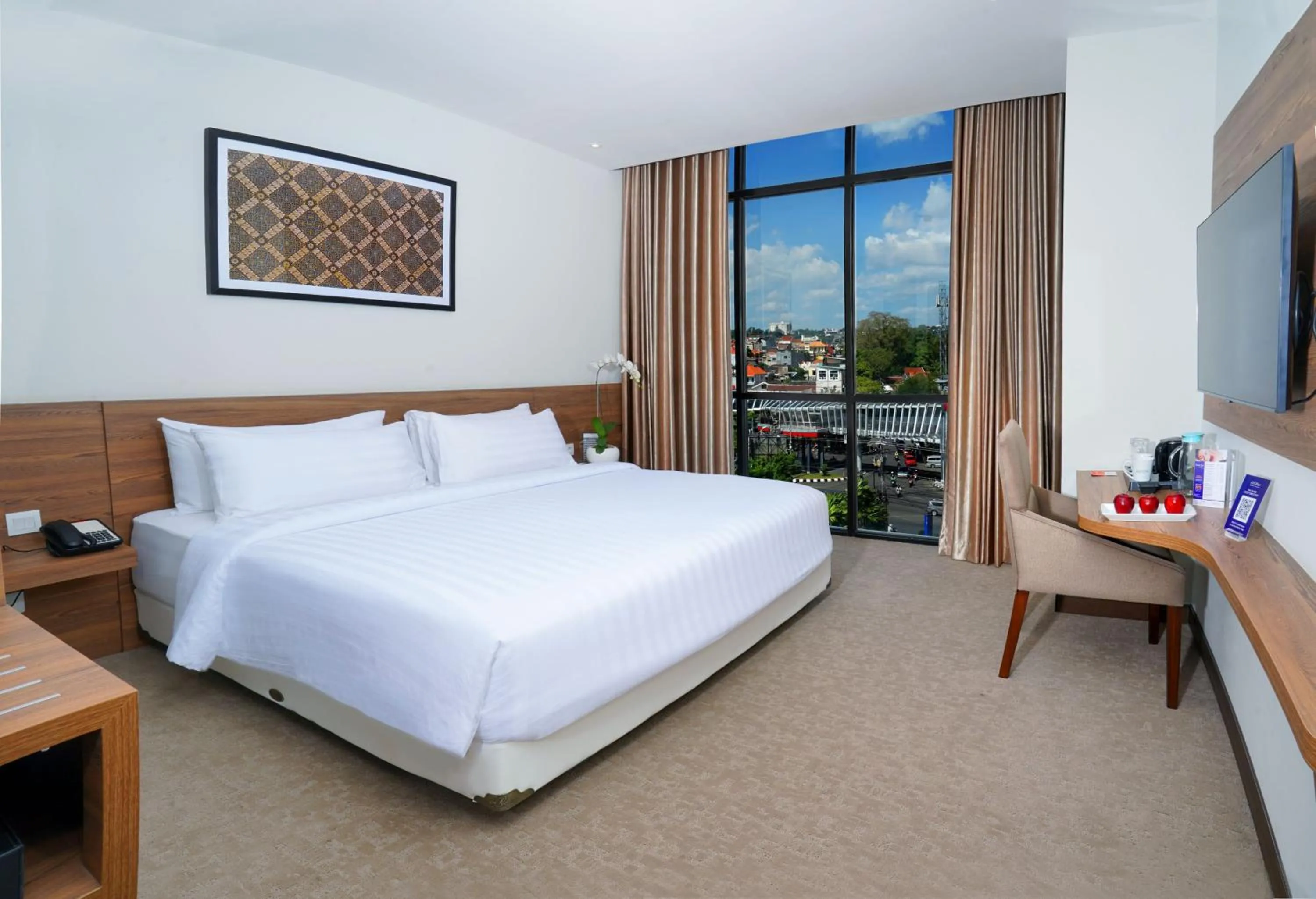 Bedroom, Bed in Aston Inn Pandanaran