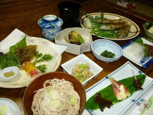 Summer in Minshuku Yurika