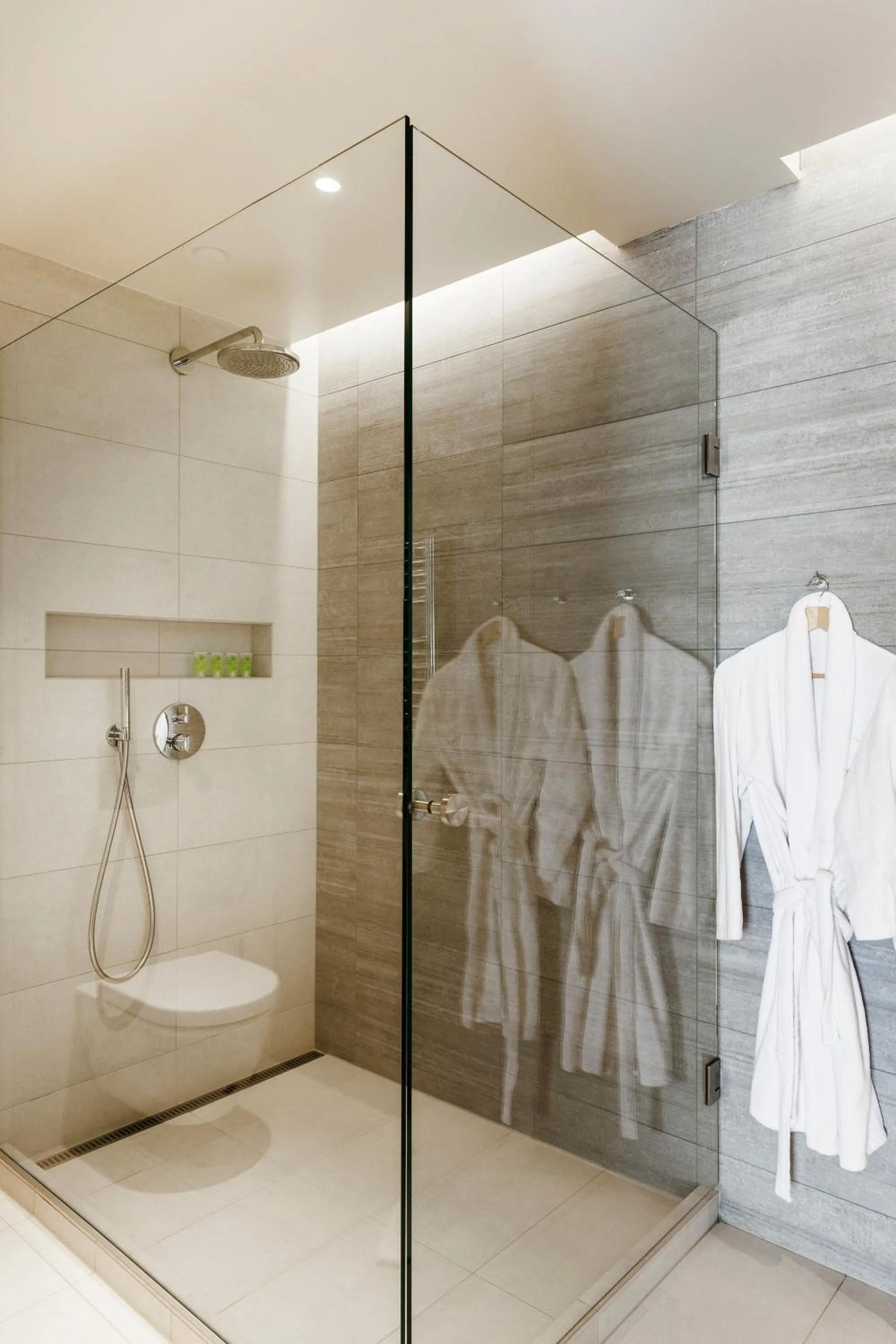 Hotel Berg by Keflavik Airport