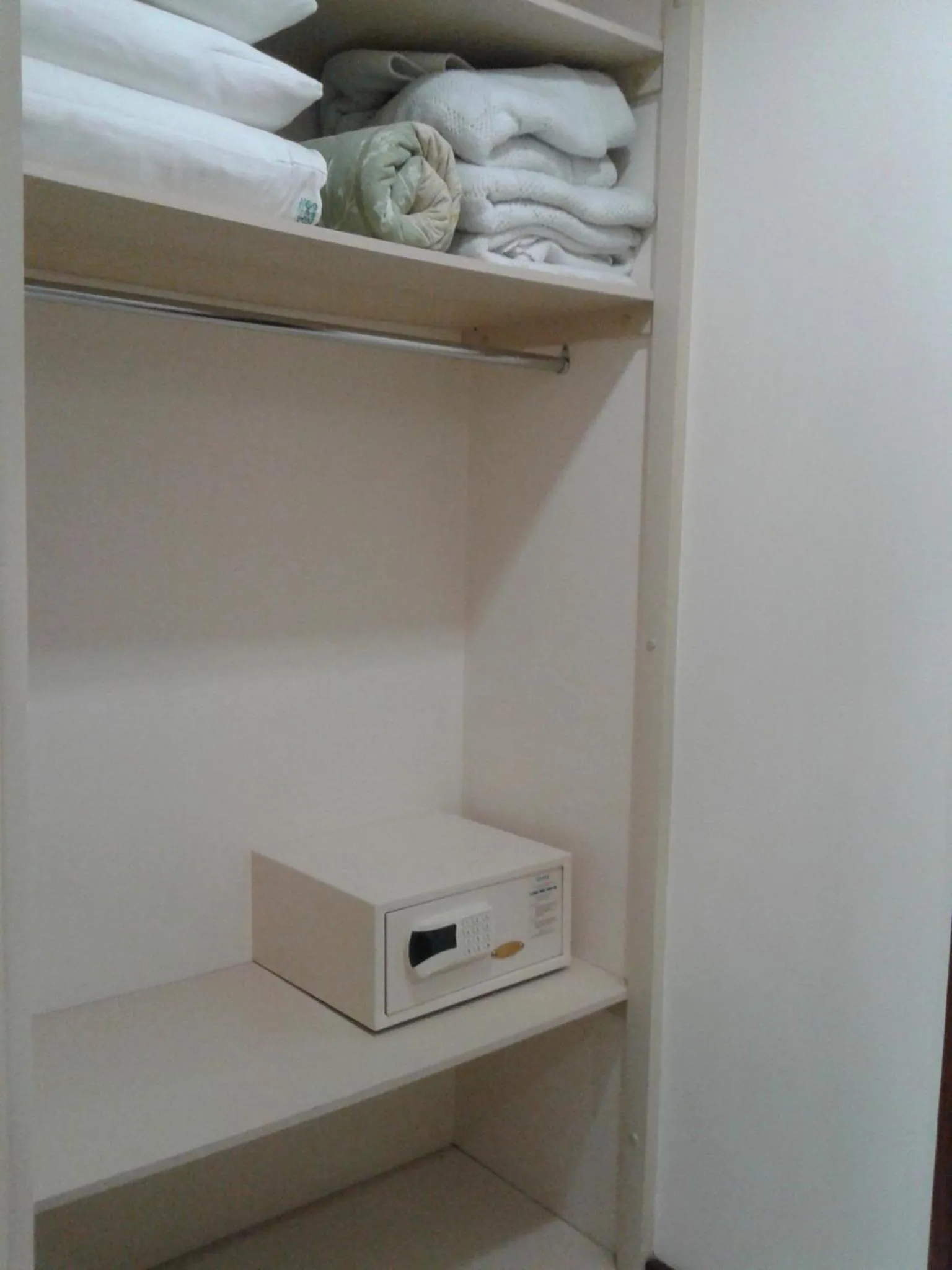 Photo of the whole room in Hotel São Bento