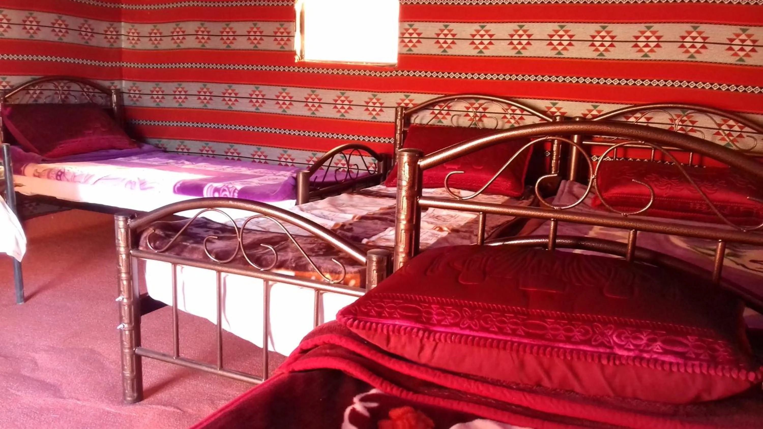 Bedroom, Bed in Desert Moon Camp