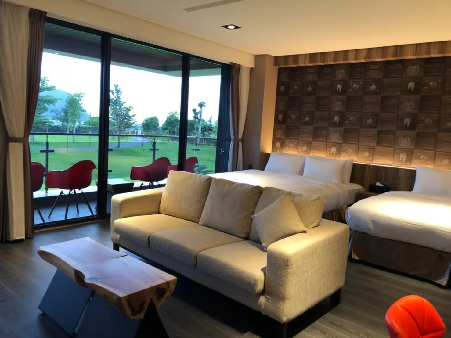 Photo of the whole room in Tan Villa Photo of the whole room in Tan Villa