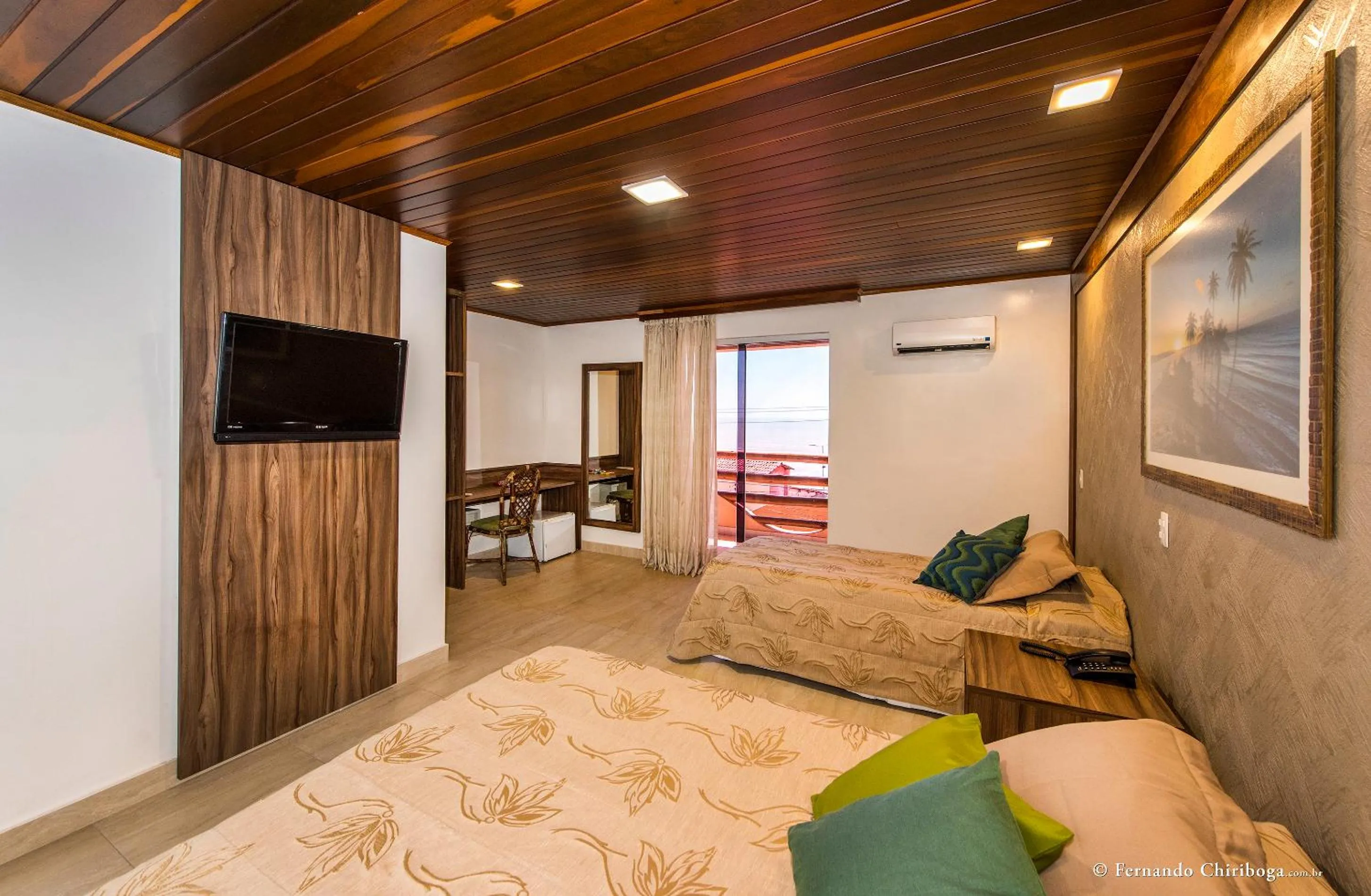 Photo of the whole room, Bed in Natal Dunnas Hotel