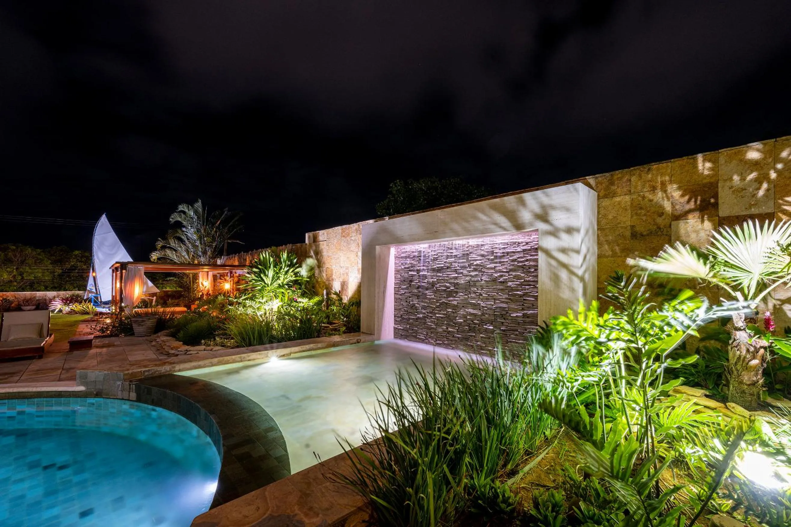 Swimming pool in Natal Dunnas Hotel