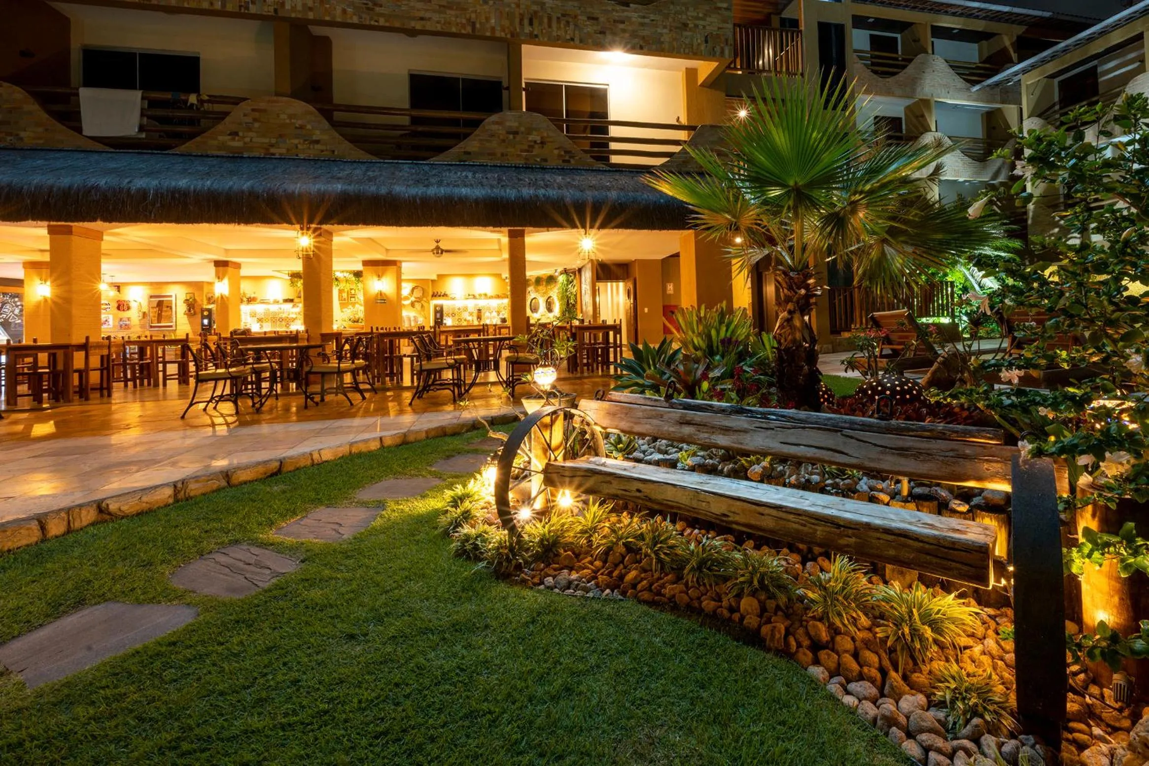 Restaurant/places to eat in Natal Dunnas Hotel