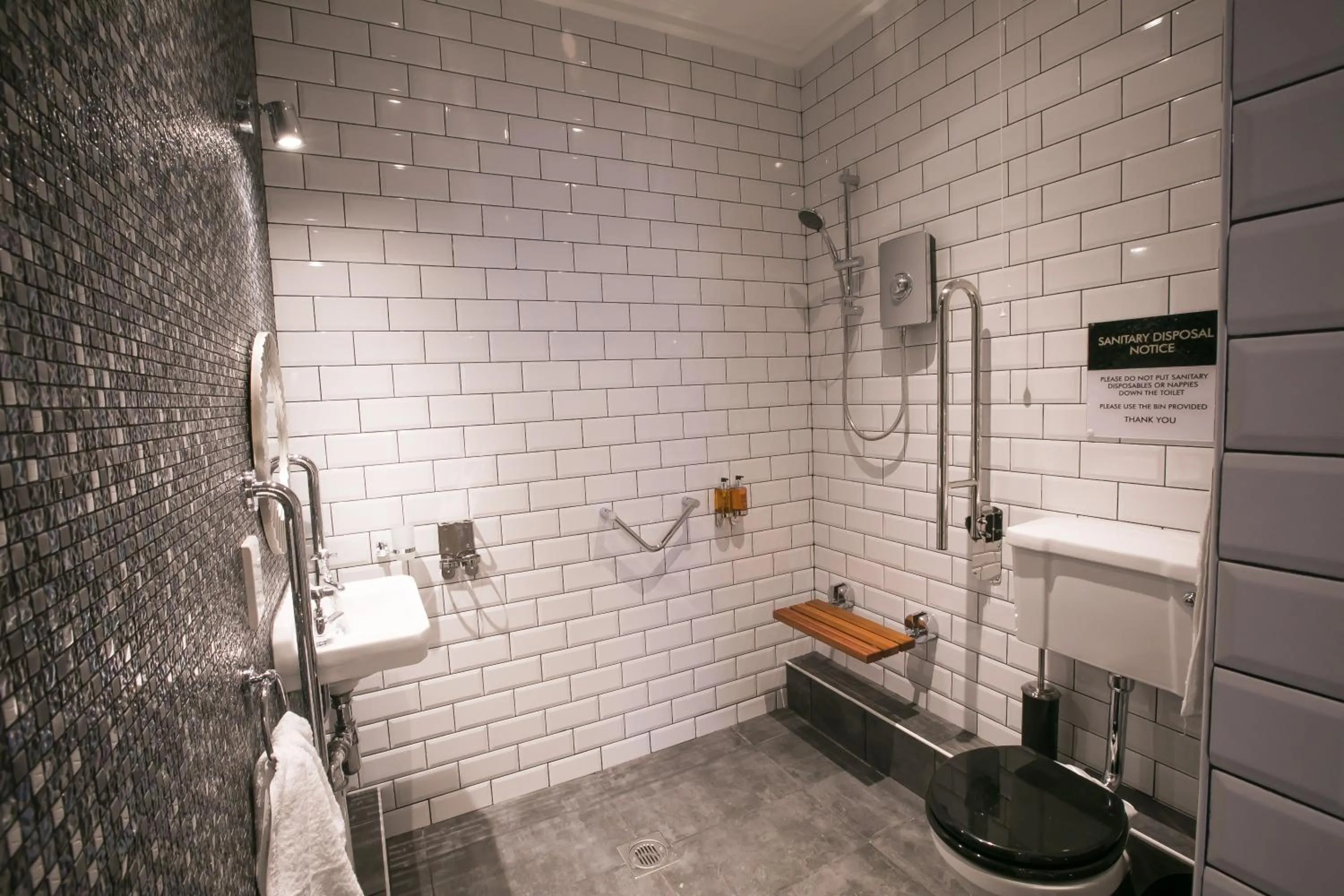 Shower in Apartments at Number 10 The Abbey