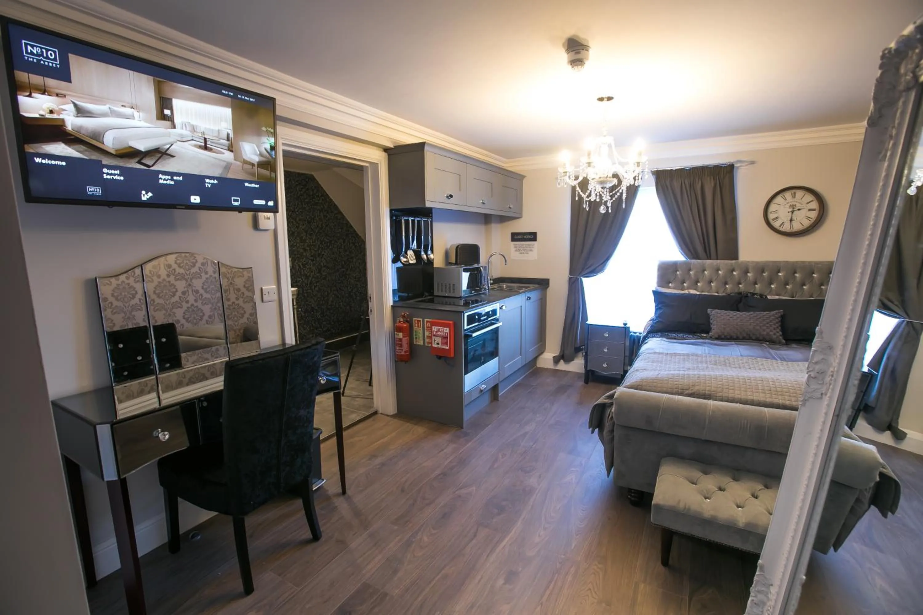 Bed in Apartments at Number 10 The Abbey