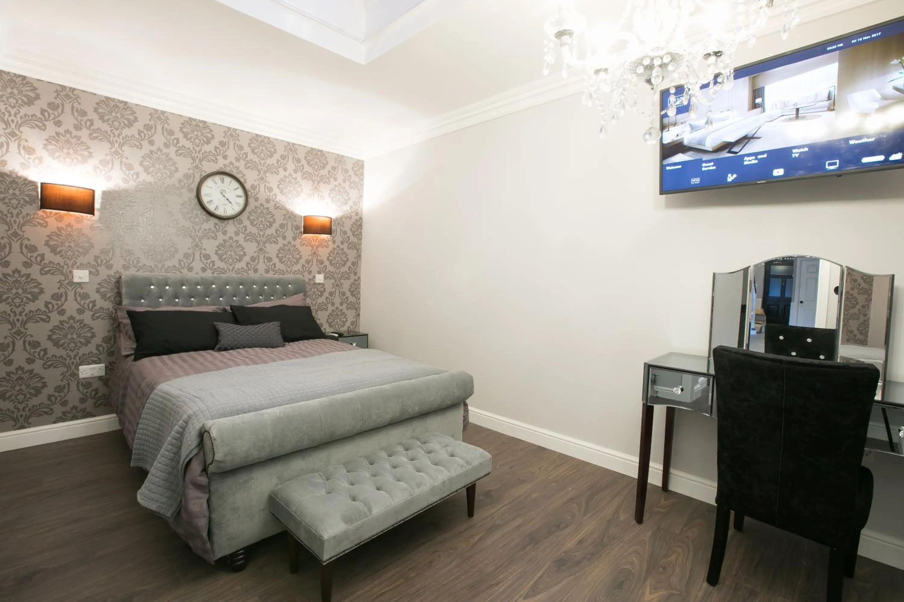 Bed in Apartments at Number 10 The Abbey