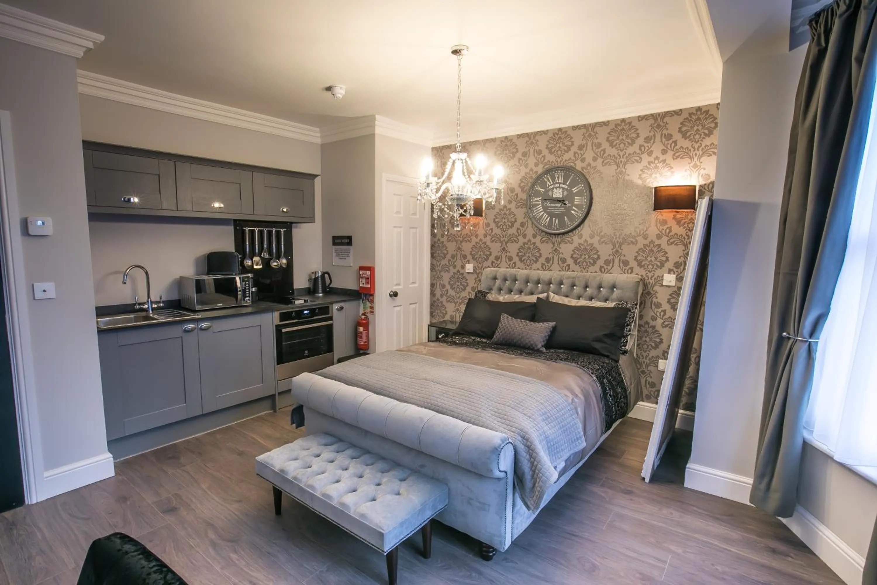 Bed in Apartments at Number 10 The Abbey