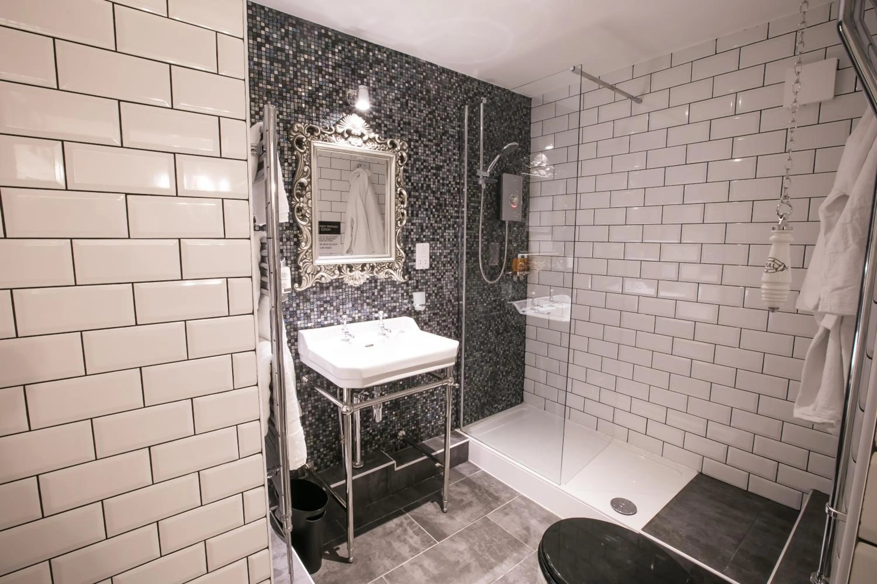 Shower in Apartments at Number 10 The Abbey