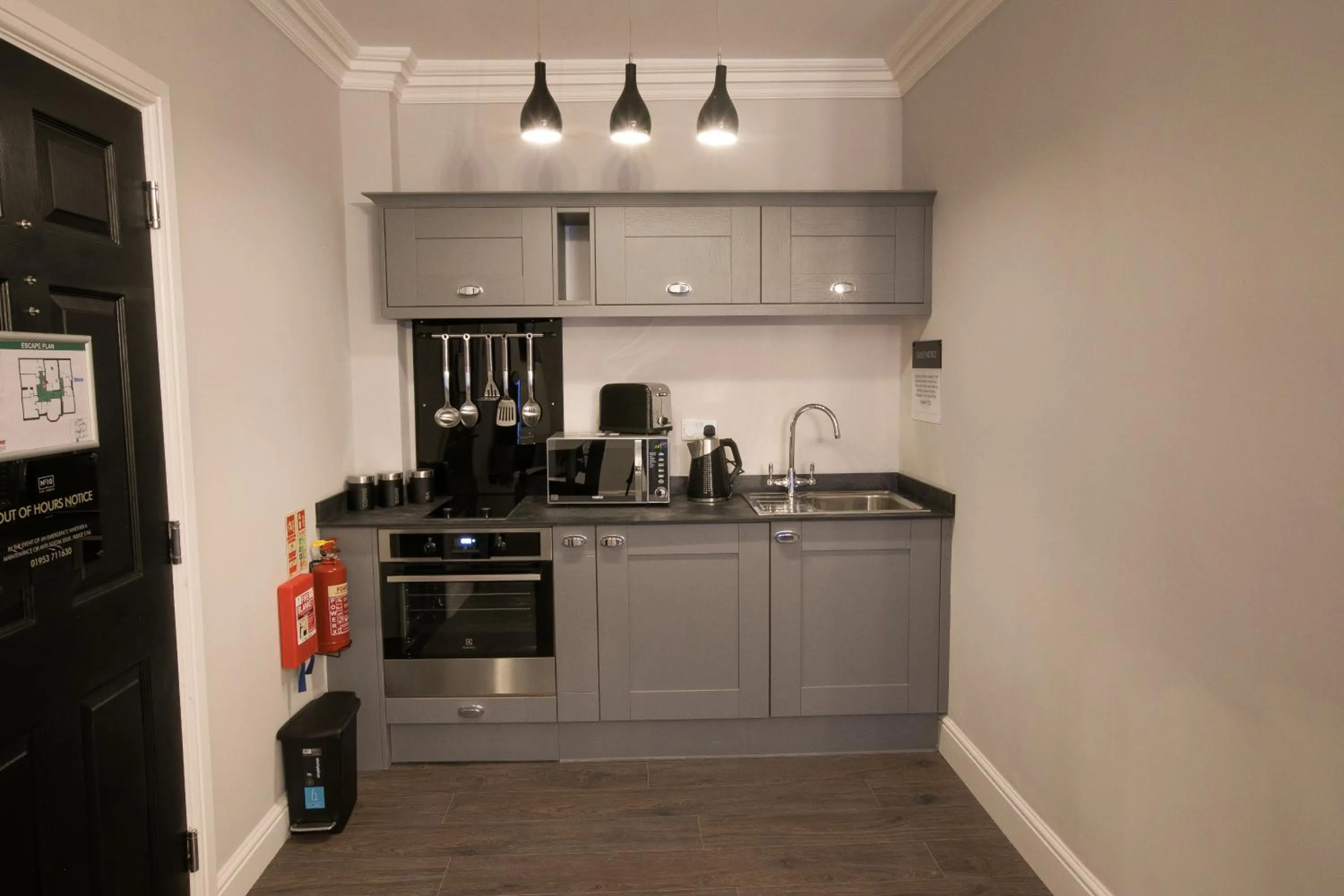 Coffee/tea facilities in Apartments at Number 10 The Abbey
