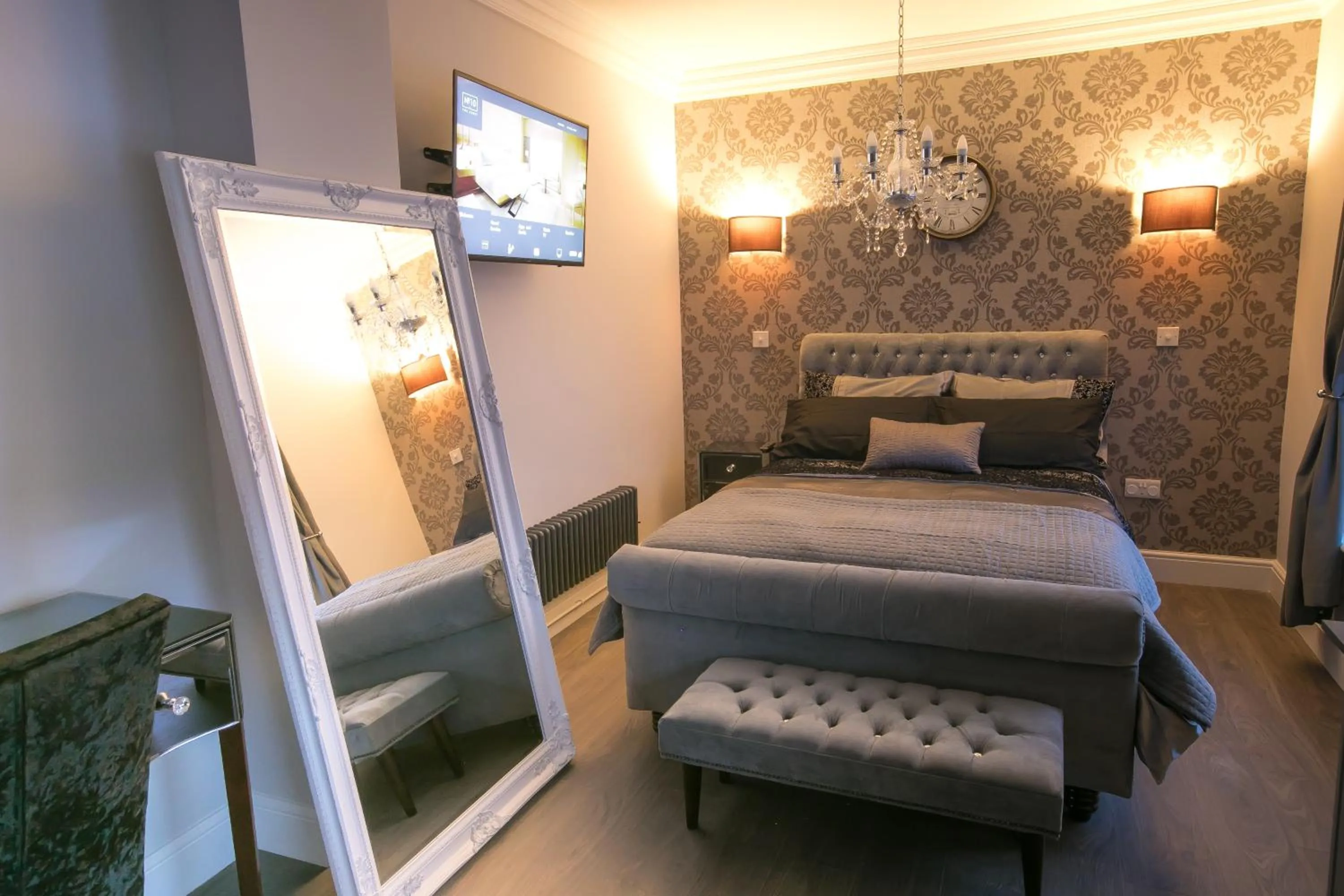Bed in Apartments at Number 10 The Abbey
