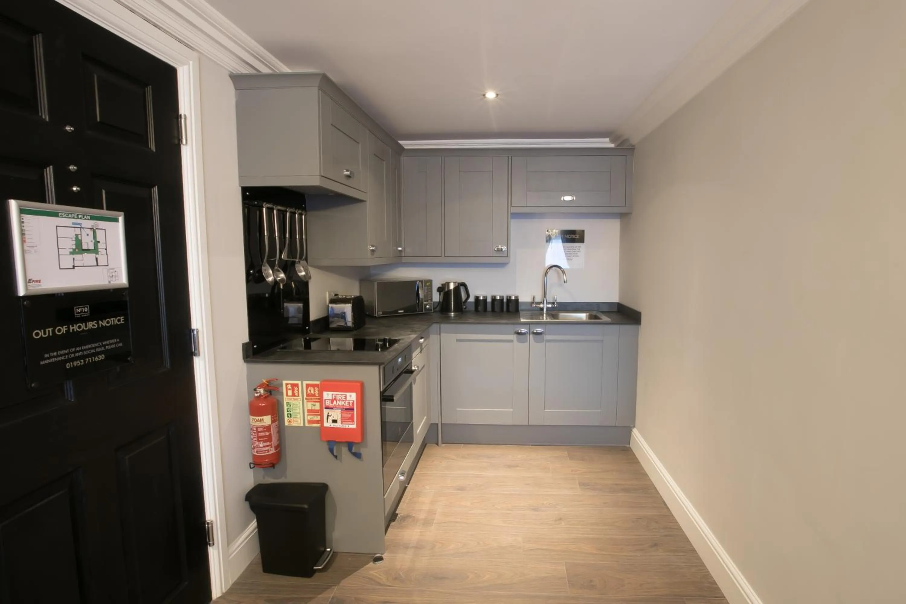 Coffee/tea facilities in Apartments at Number 10 The Abbey