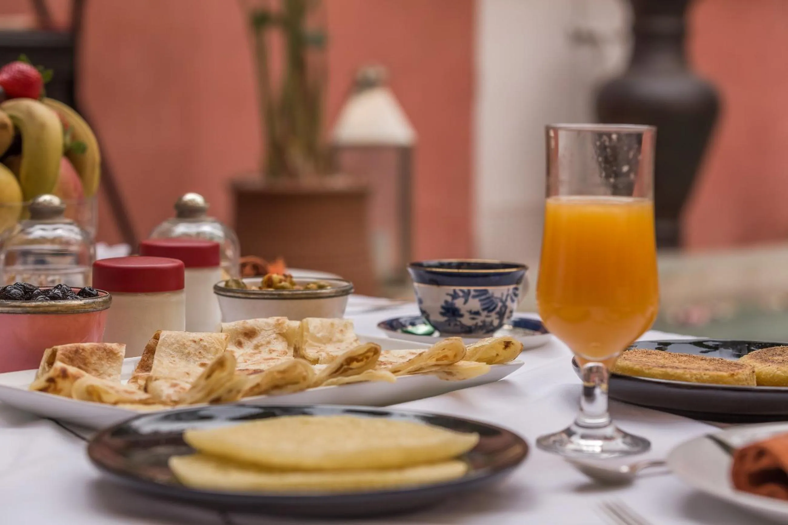 Breakfast in Indian Palace