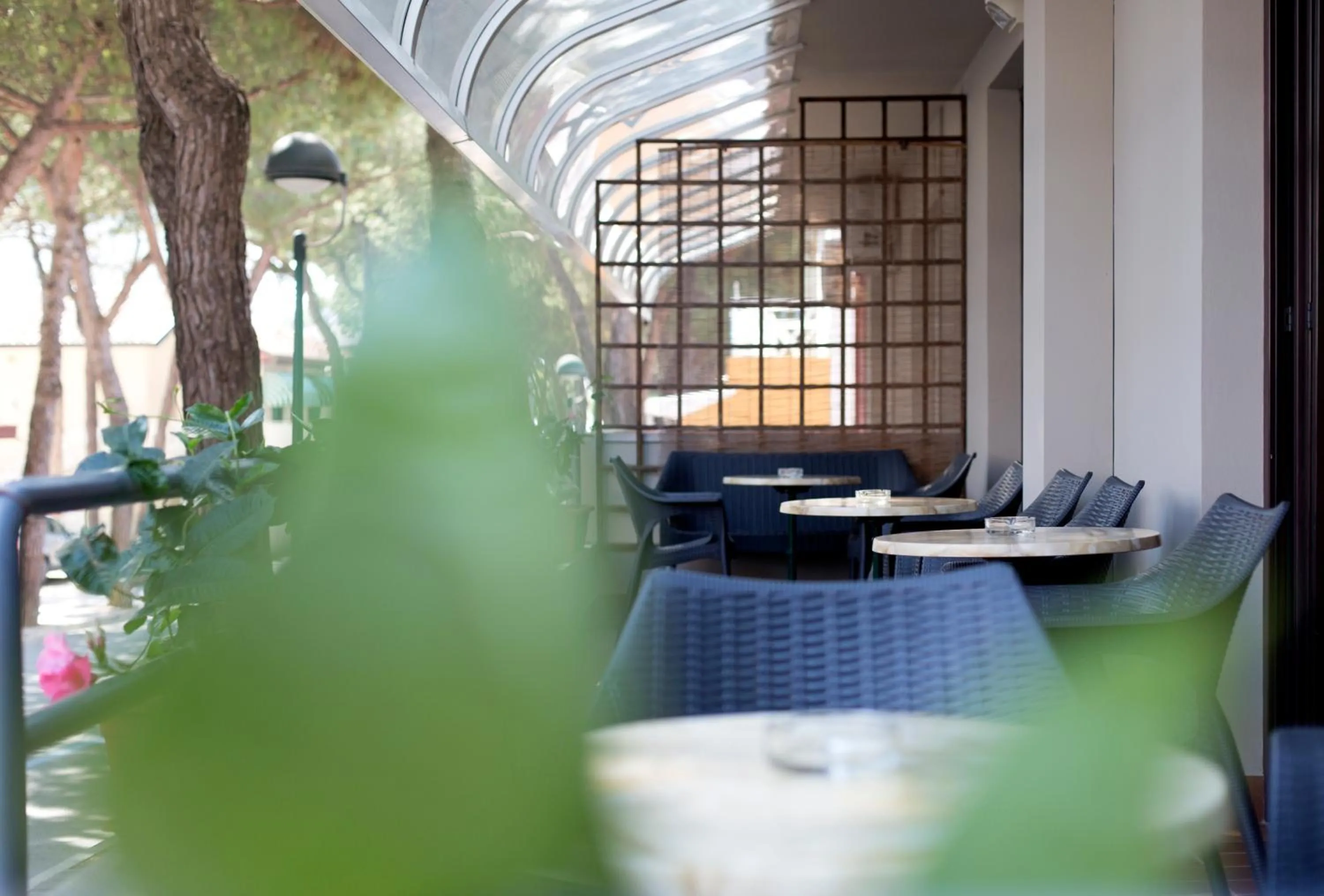 Communal lounge/ TV room in Aparthotel Carinzia