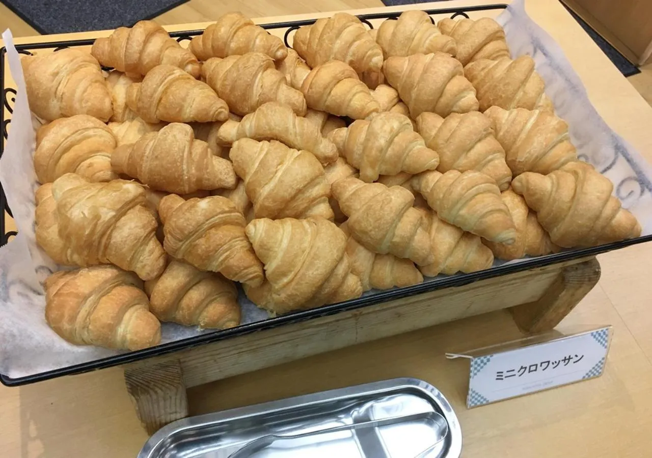 Breakfast in Itoen Hotel New Sakura