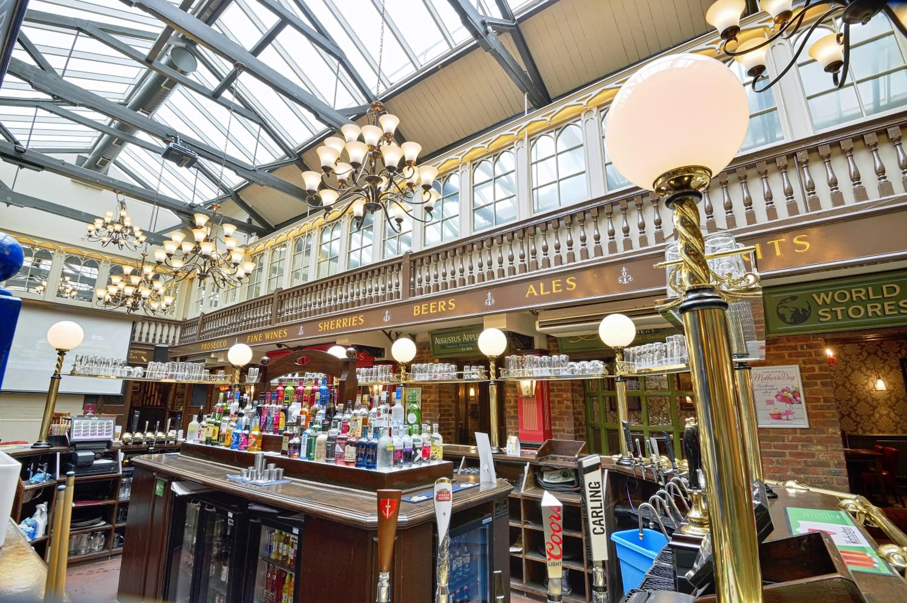 The Royal Victoria and Bull Hotel