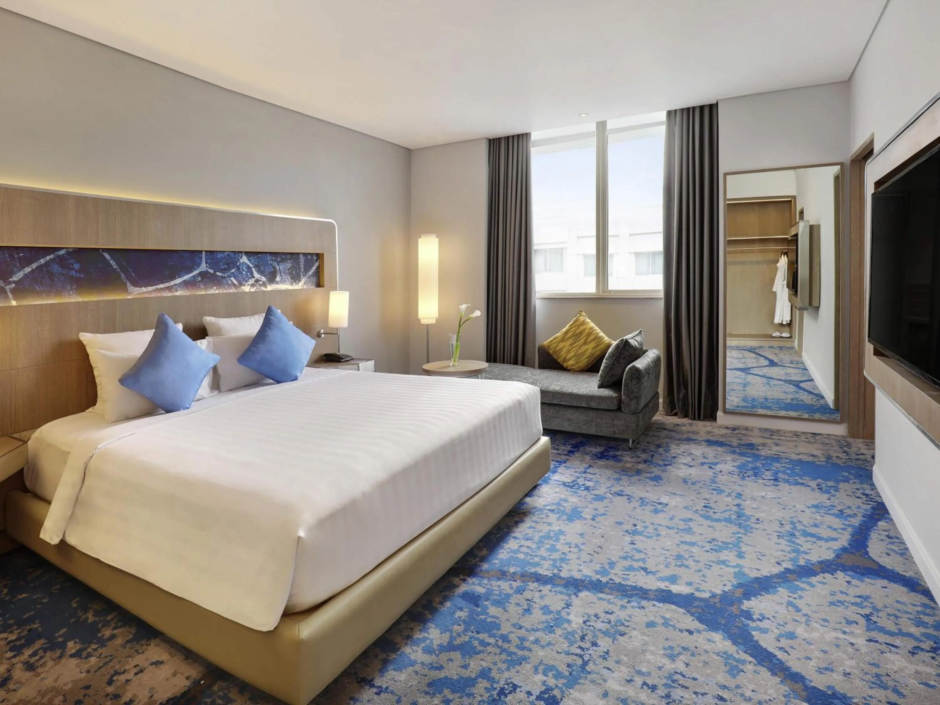 Bedroom, Bed in Novotel Jakarta Mangga Dua Square
