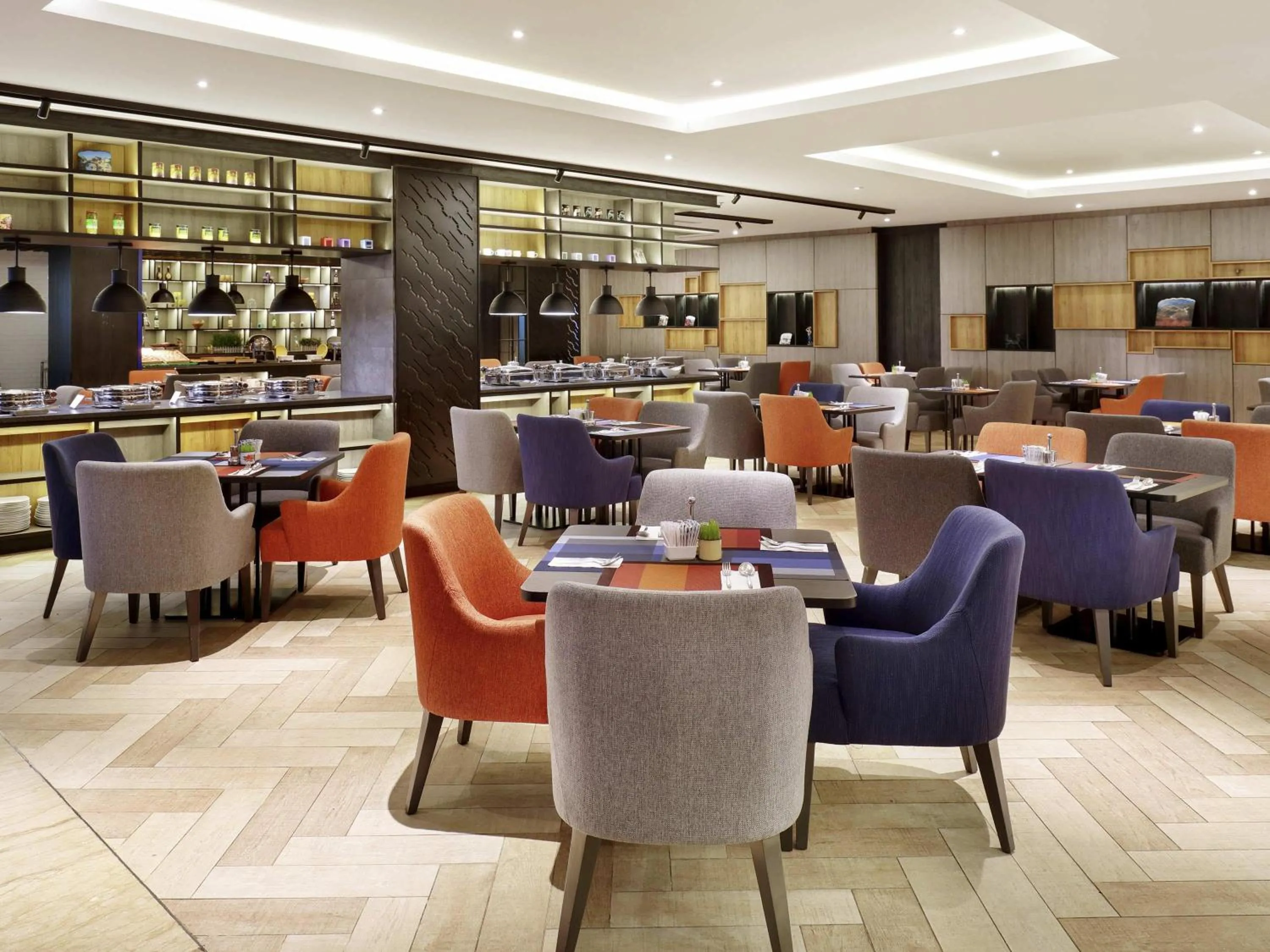 Restaurant/places to eat in Novotel Jakarta Mangga Dua Square