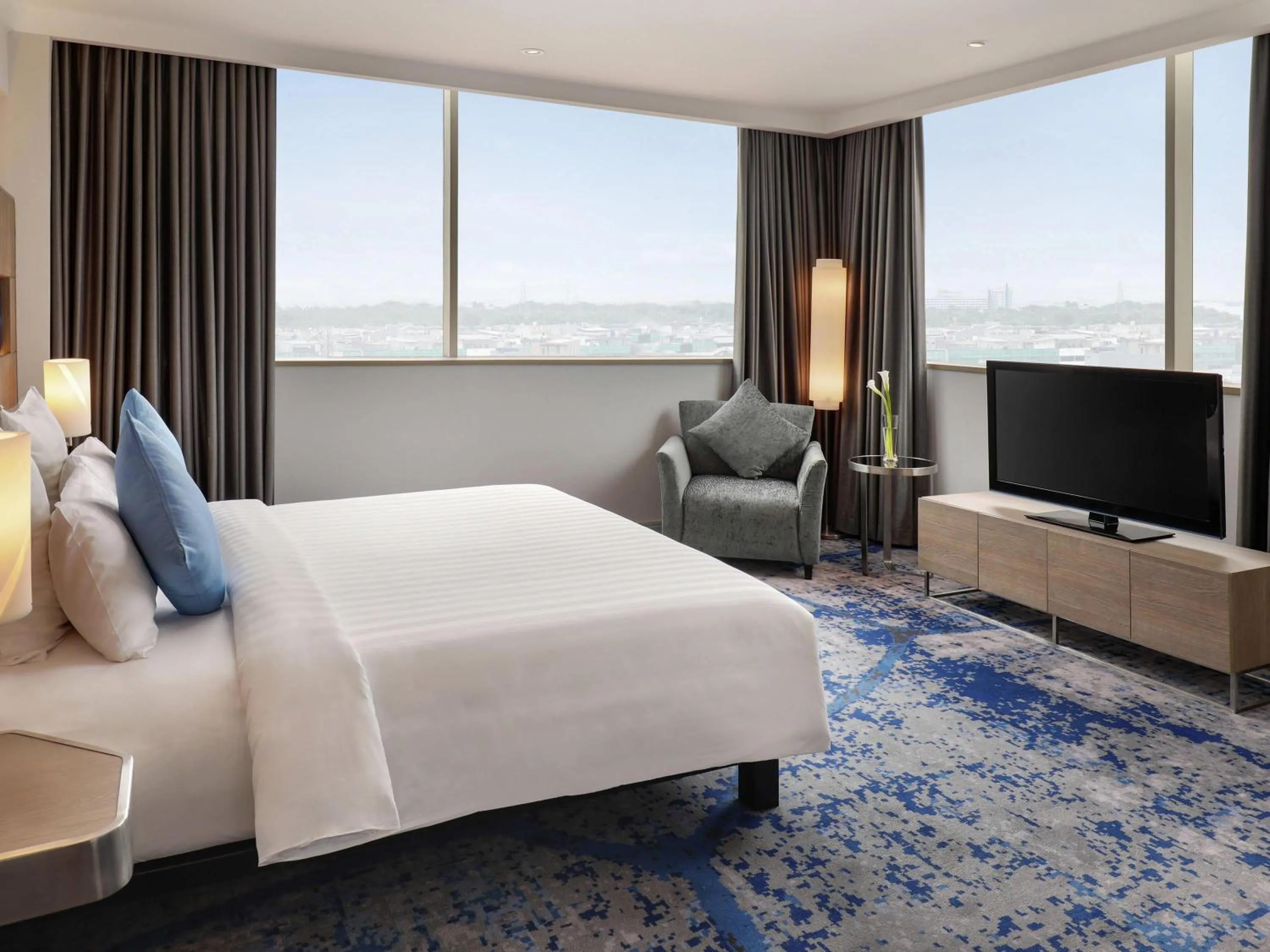 Bedroom, Bed in Novotel Jakarta Mangga Dua Square