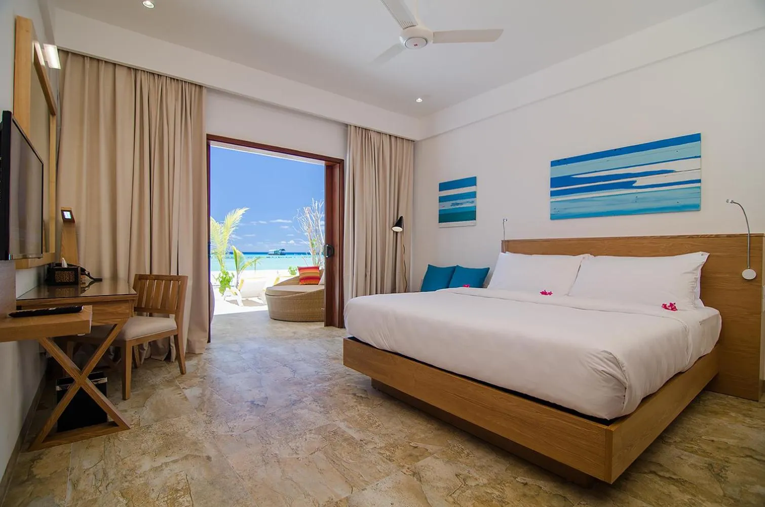 Bedroom, Bed in Summer Island Maldives