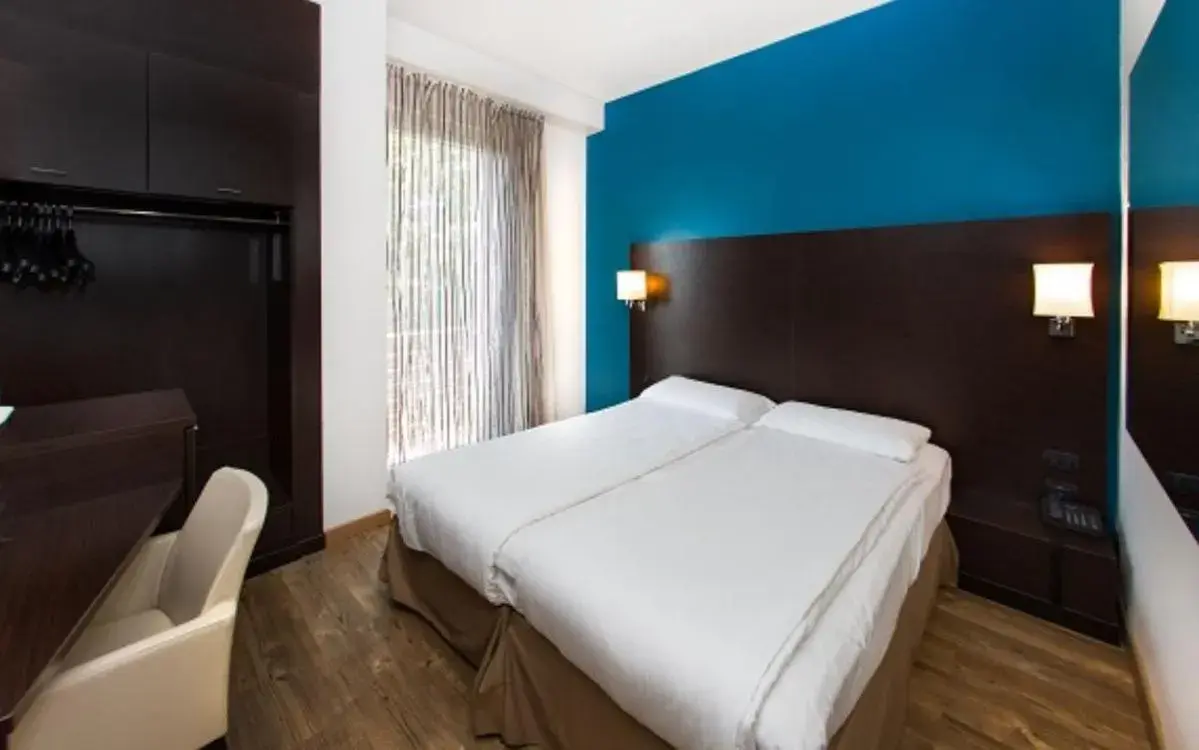 Large Single Room - single occupancy in Hotel Bonotto Large Single Room - single occupancy in Hotel Bonotto