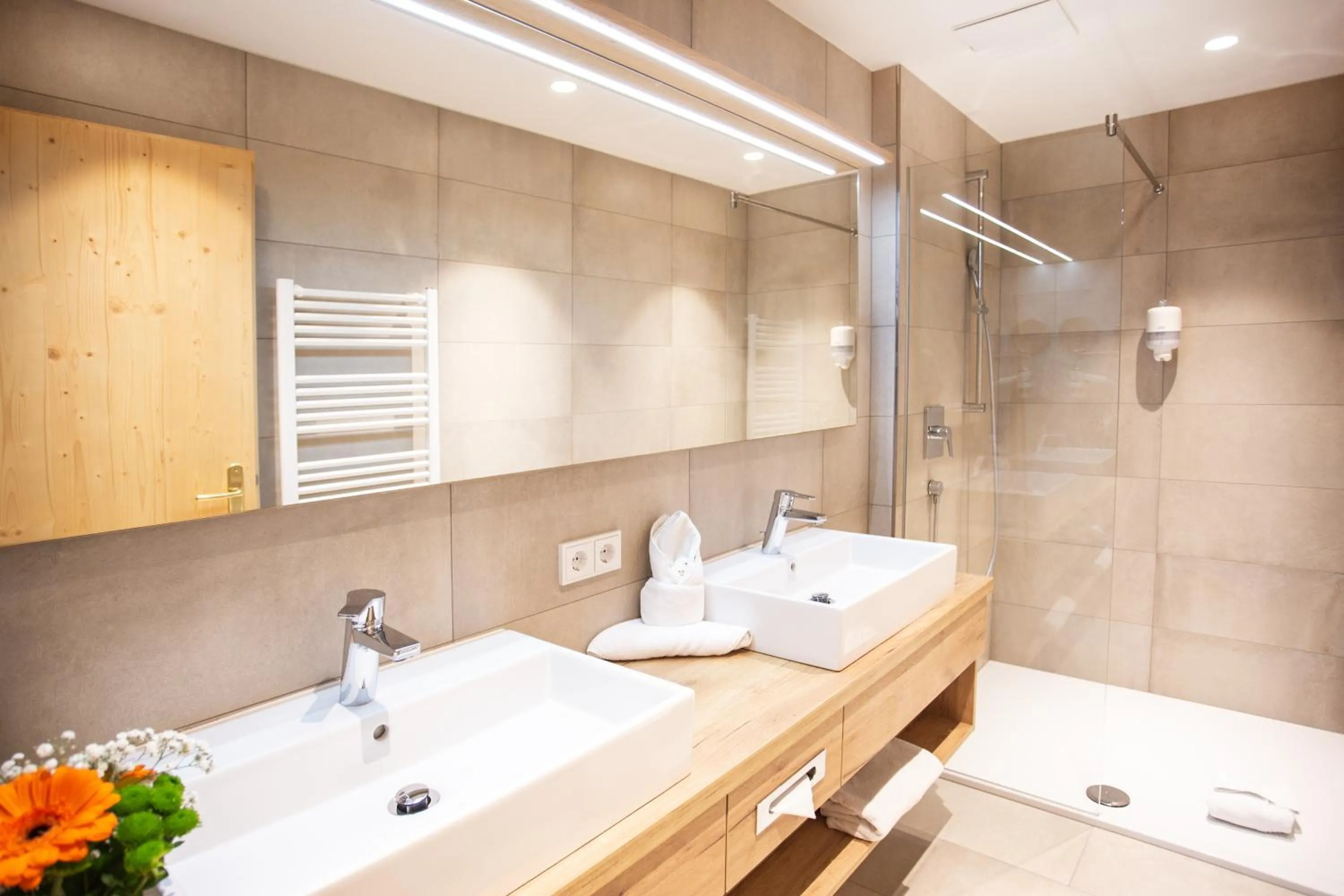 Bathroom in Der Dolomitenhof - Tristach