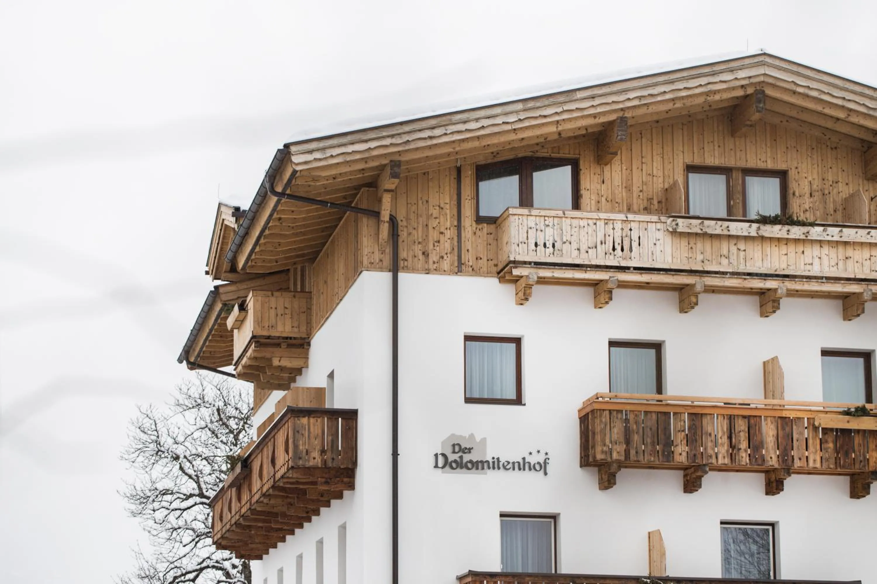Facade/entrance in Der Dolomitenhof - Tristach