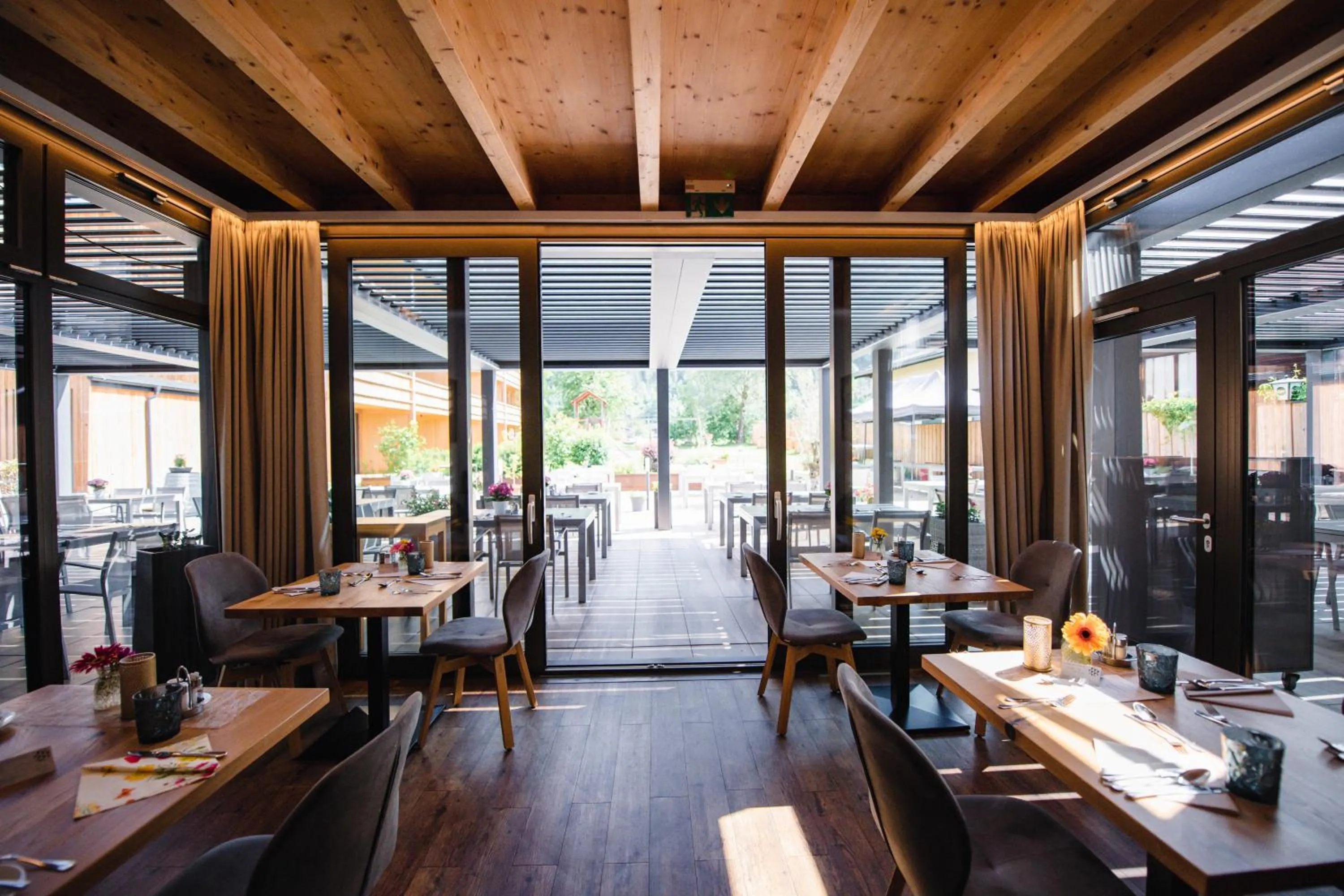 Restaurant/places to eat in Der Dolomitenhof - Tristach