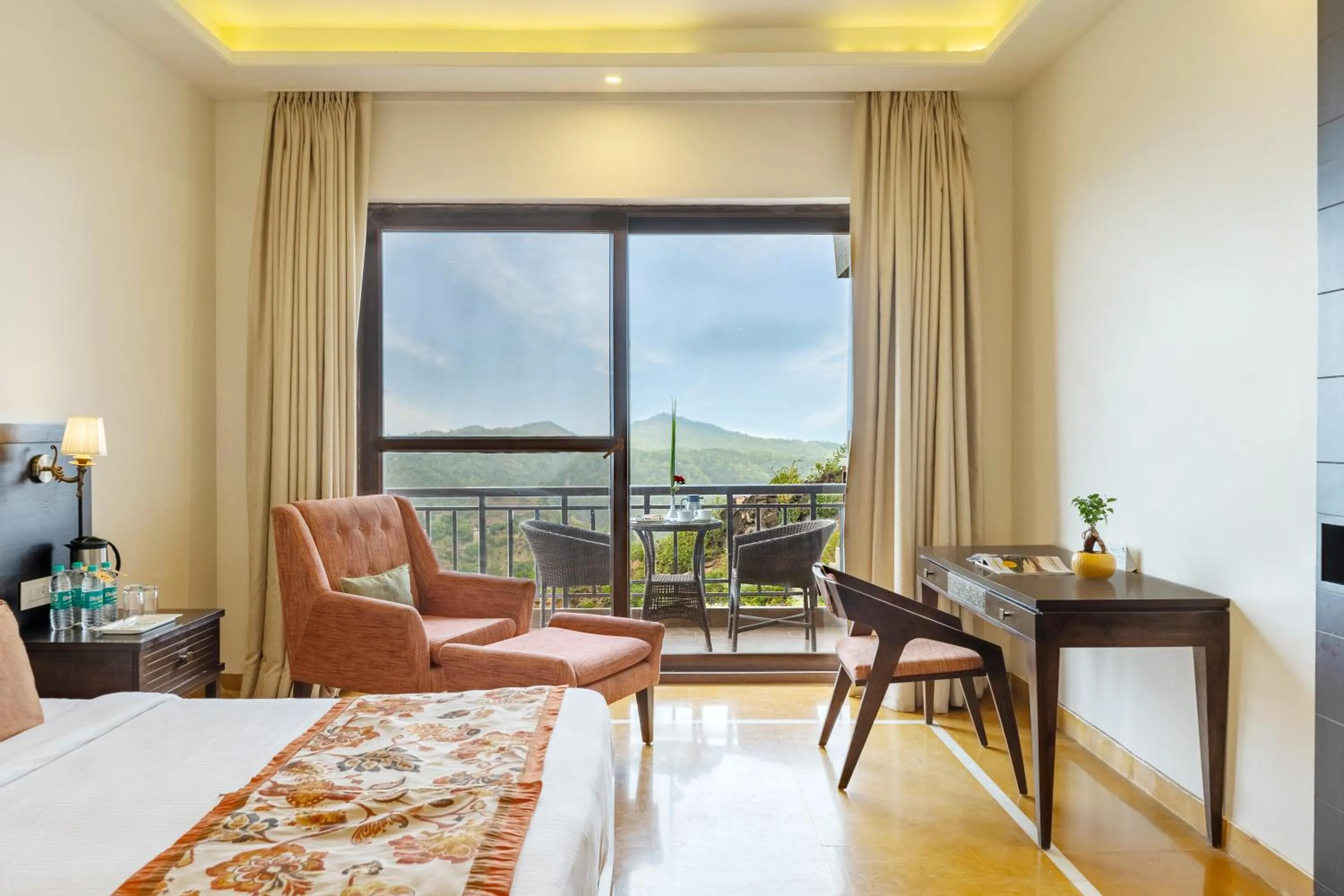 Bed in Mahua Bagh Resort Kumbhalgarh