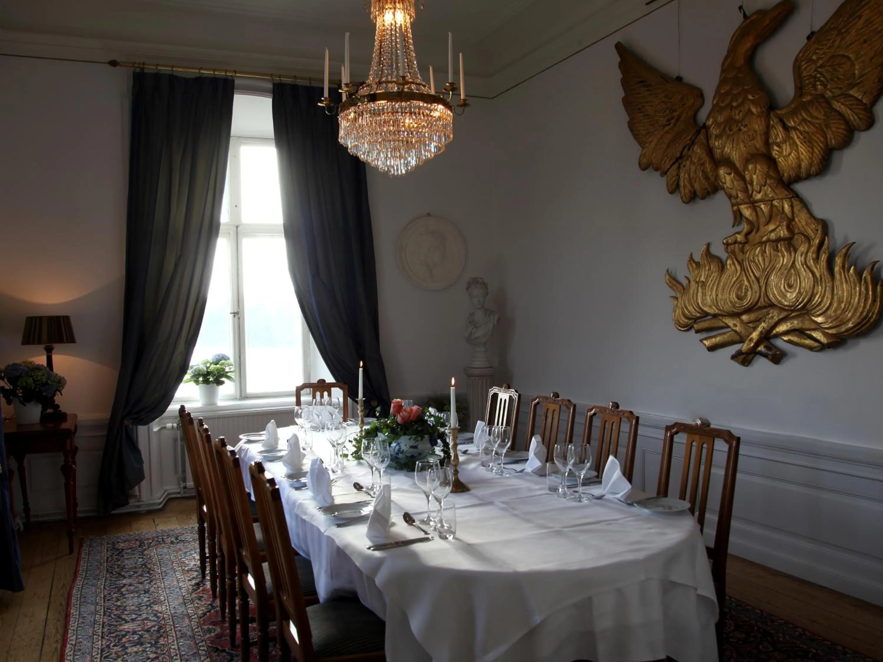 Dining area in Södertuna Slott