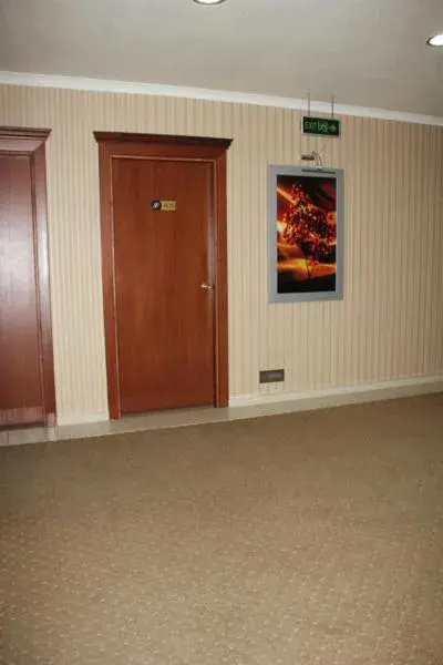 Double or Twin Room in Lifos Hotel Double or Twin Room in Lifos Hotel