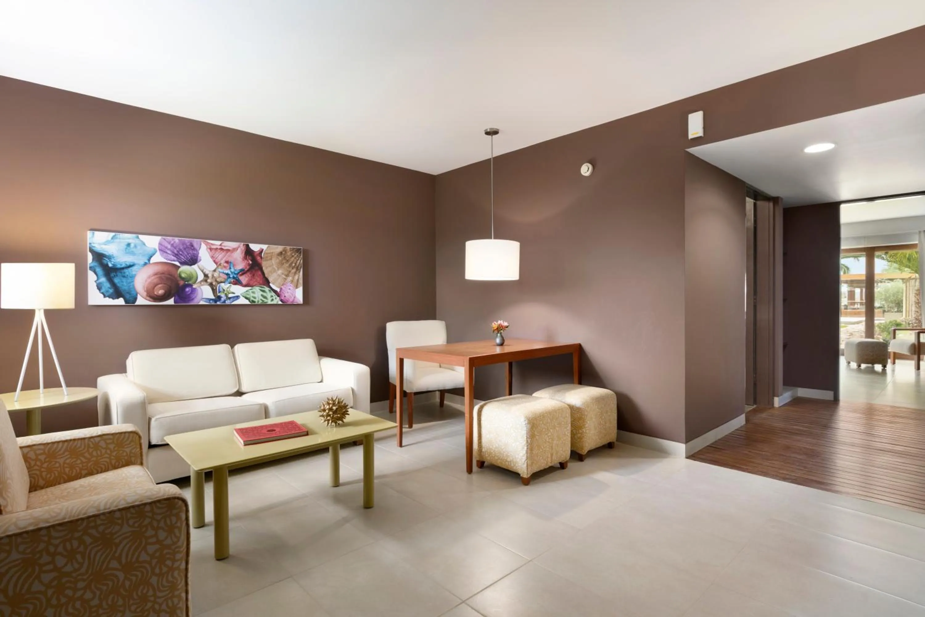 Living room in The Legend Paracas Resort, a Destination by Hyatt Hotel