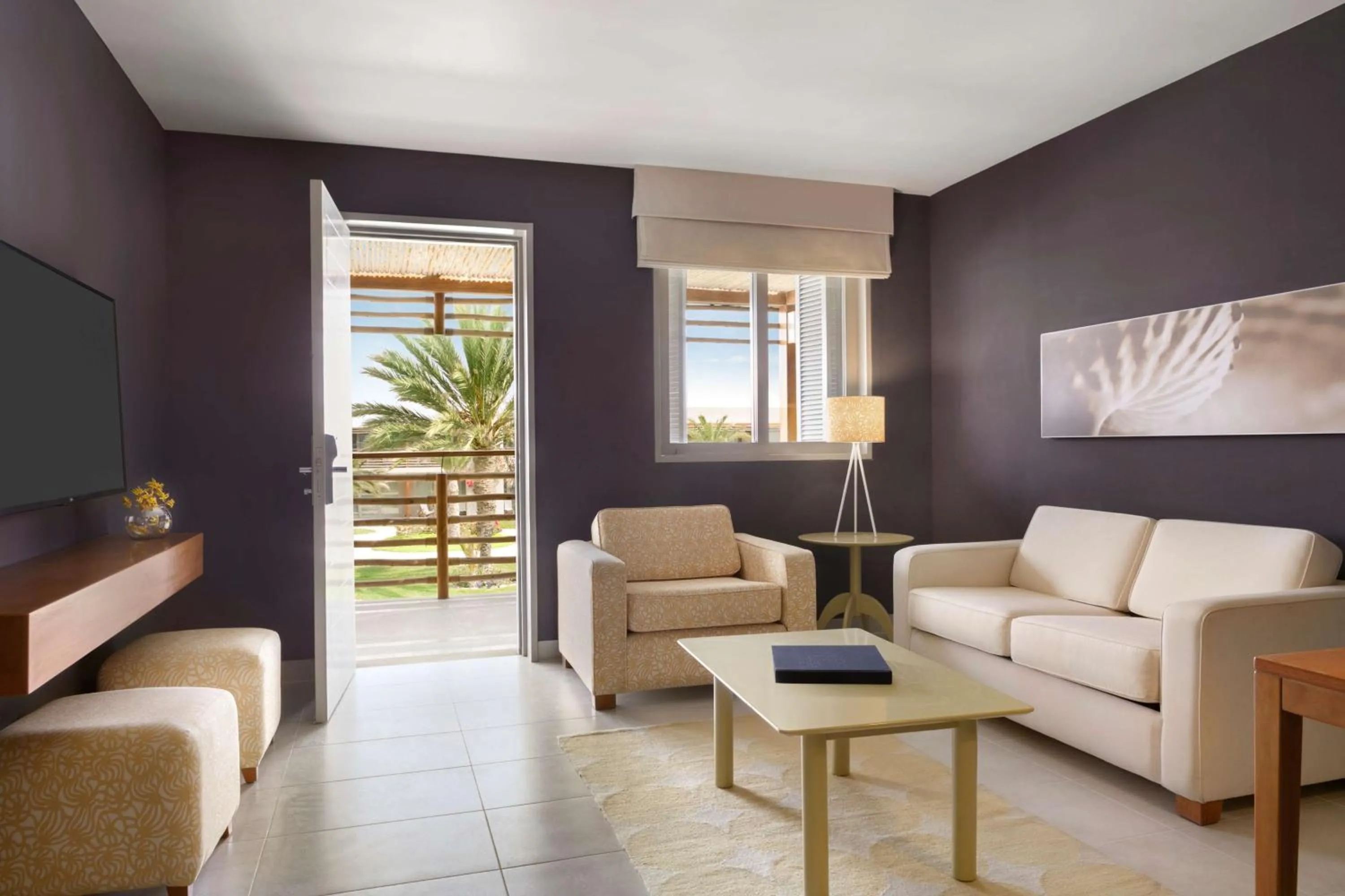 Living room in The Legend Paracas Resort, a Destination by Hyatt Hotel