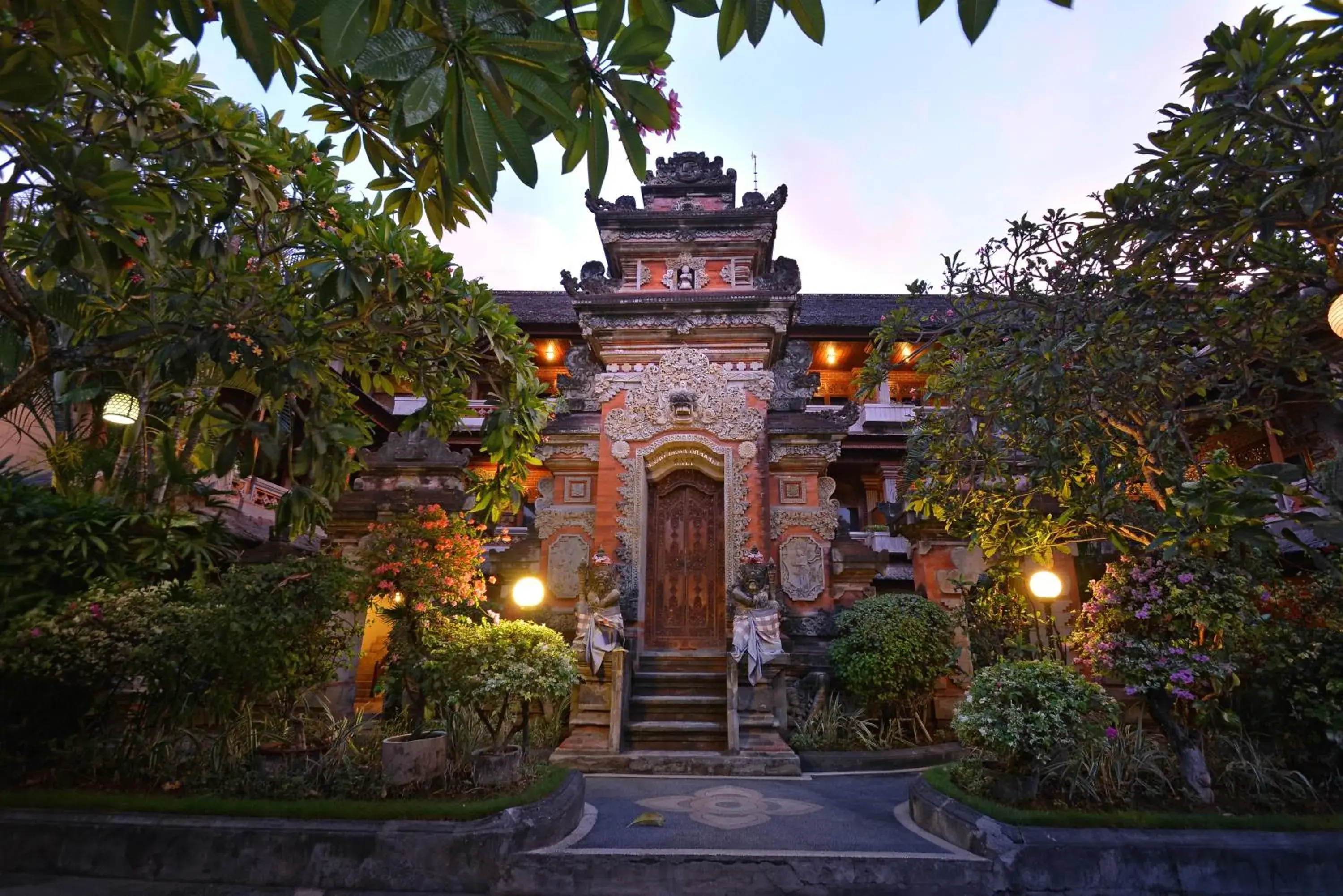 Garden view in Puri Dewa Bharata Hotel & Villas Garden view in Puri Dewa Bharata Hotel & Villas