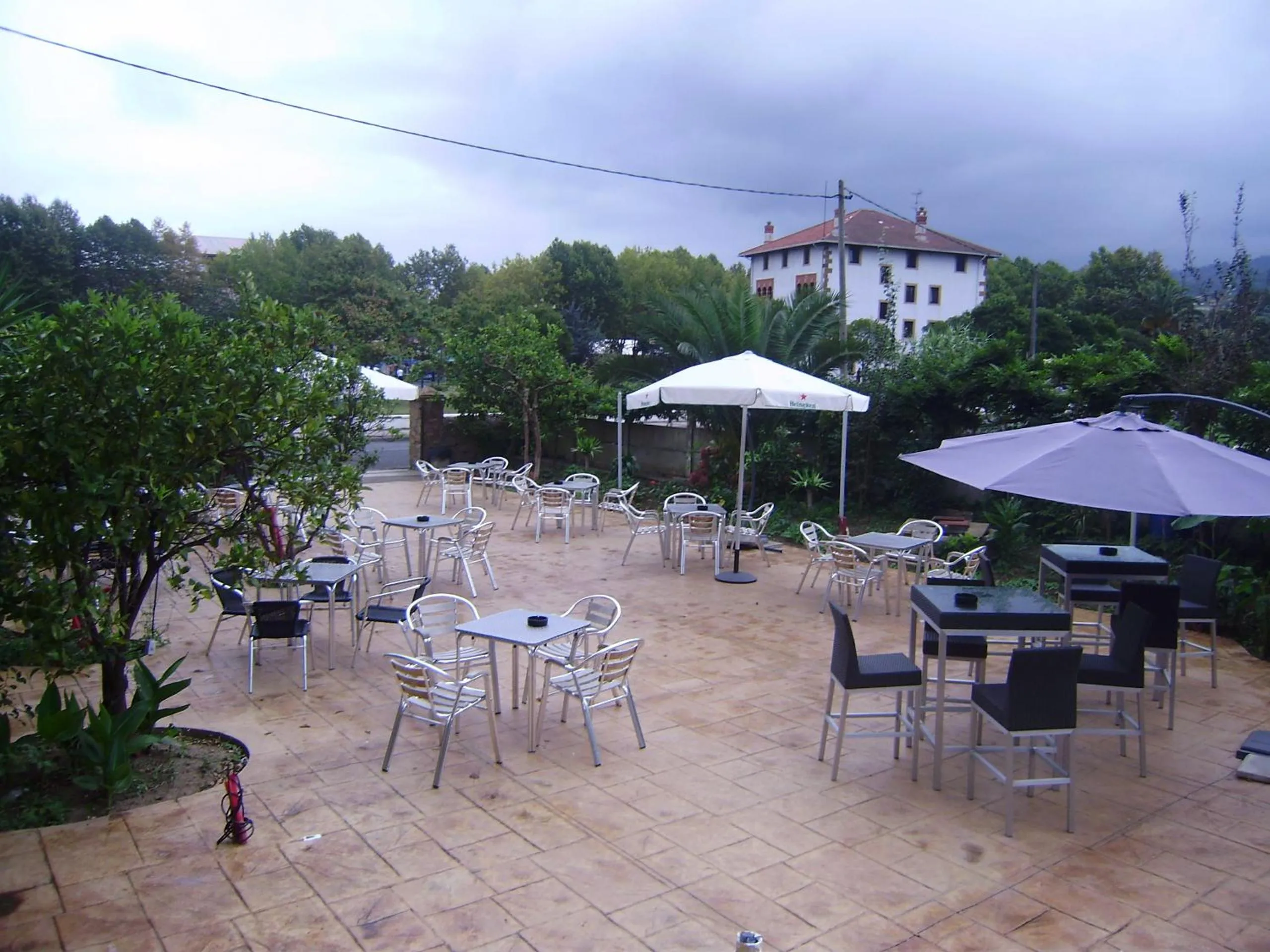 Restaurant/places to eat in Hotel Rural Las Palmeras Muskiz