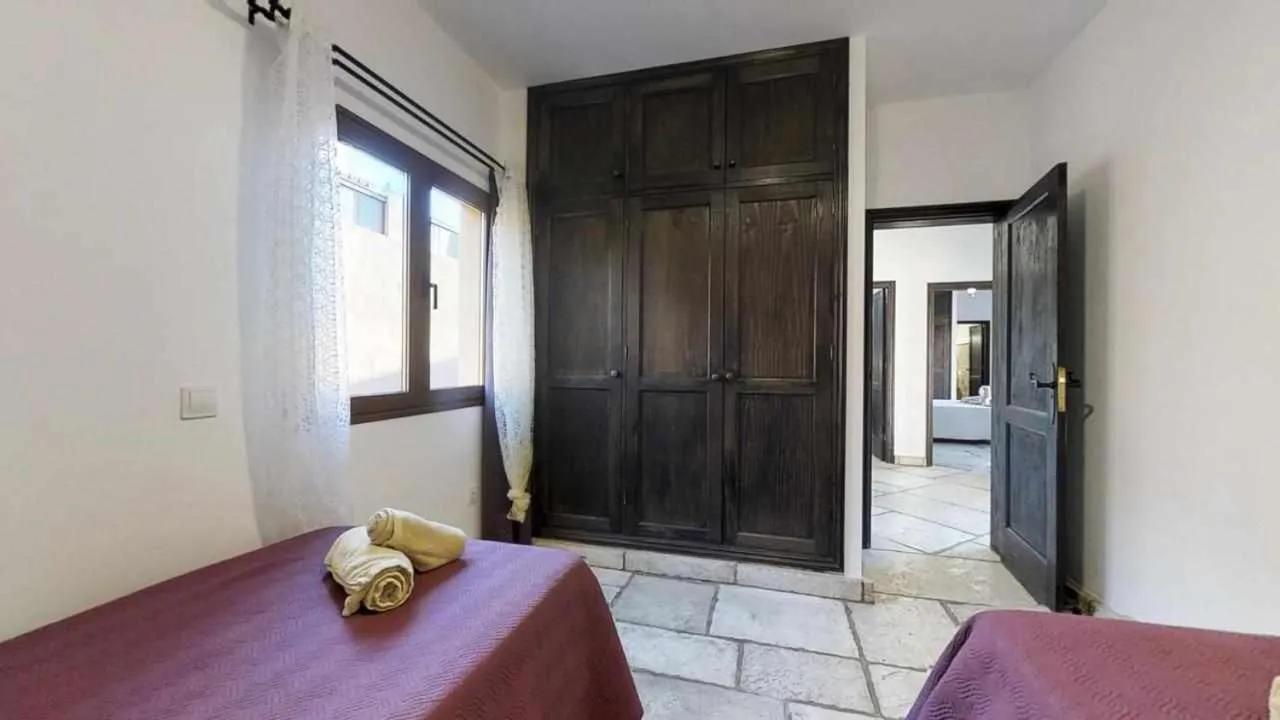 wardrobe in Anju Villas Villas Vistas del Mar