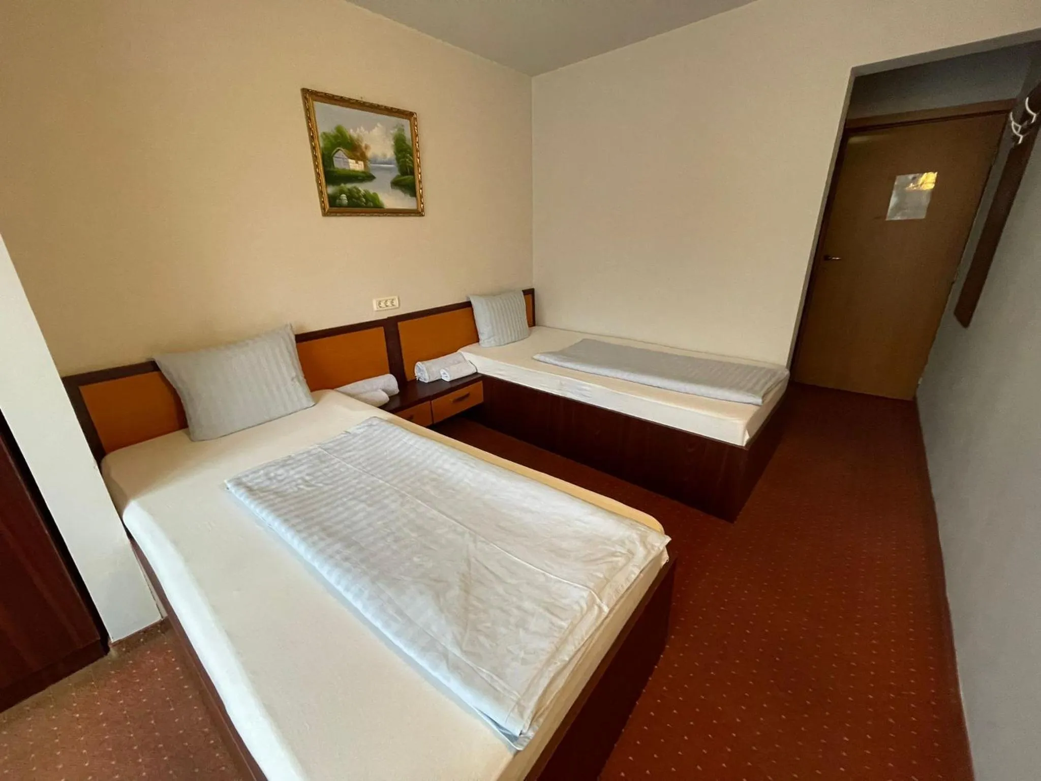 Bed in Hotel Le Baron