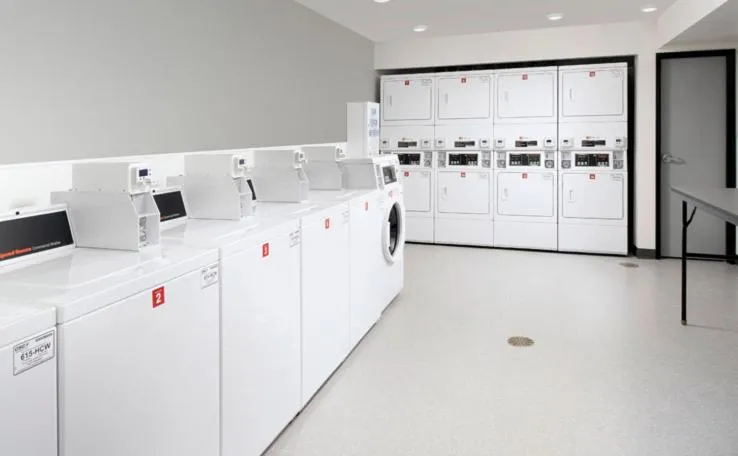 Area and facilities in WoodSpring Suites Seattle Redmond