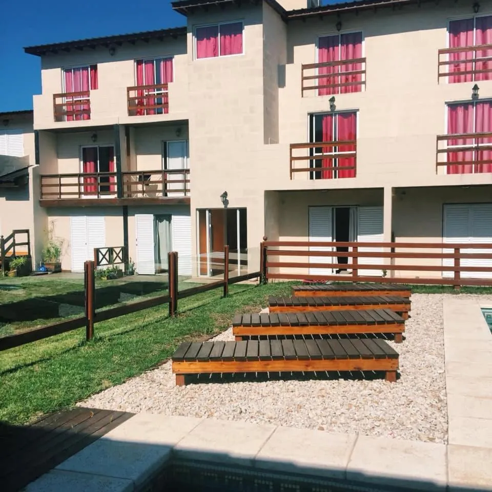 La Rosarita Club