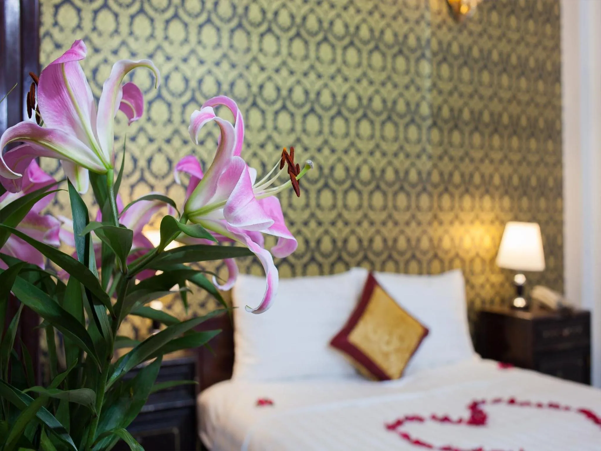 Bedroom, Bed in Phuong Trang Hotel