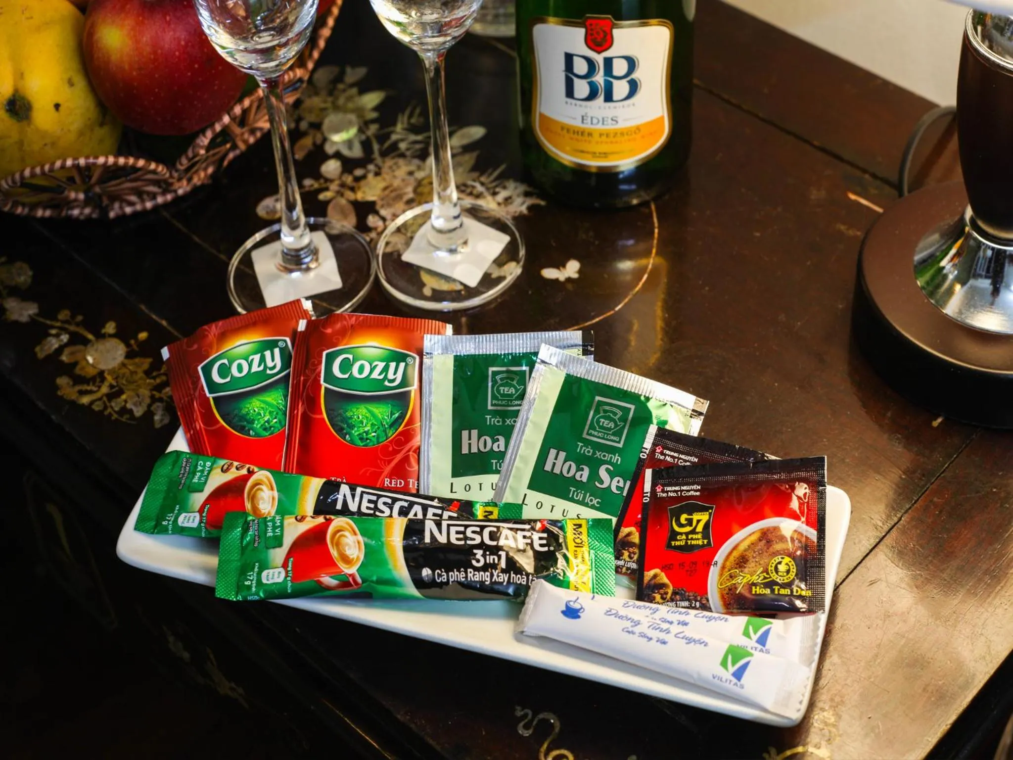 Seating area in Phuong Trang Hotel