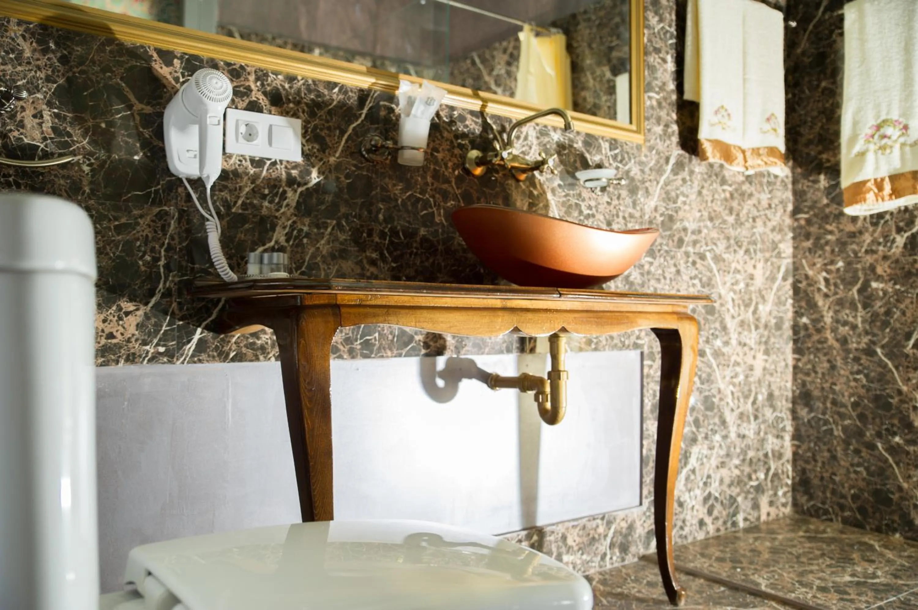 NF Palace Old City Bucharest