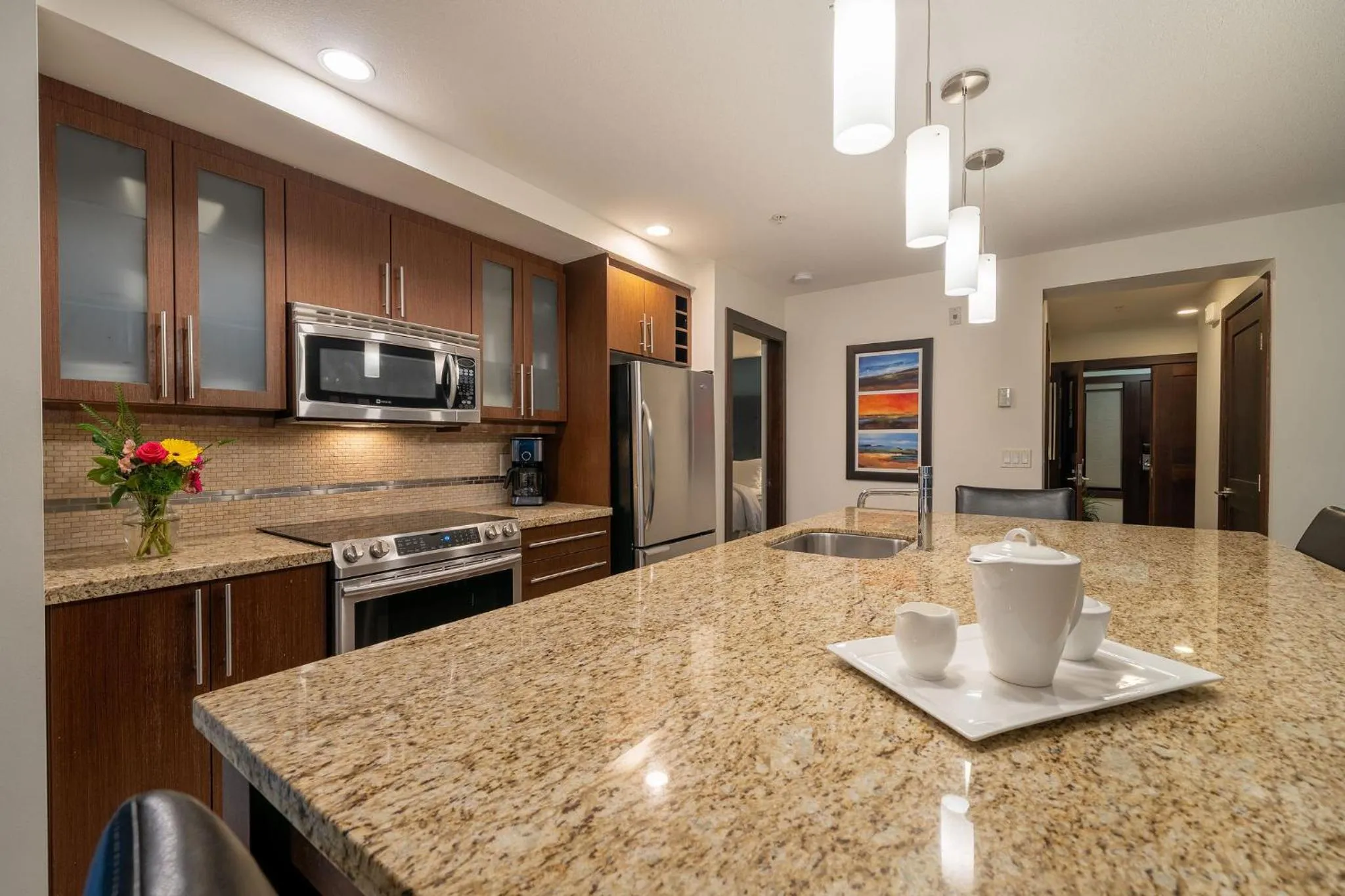 kitchen in Sunrise Ridge Waterfront Resort