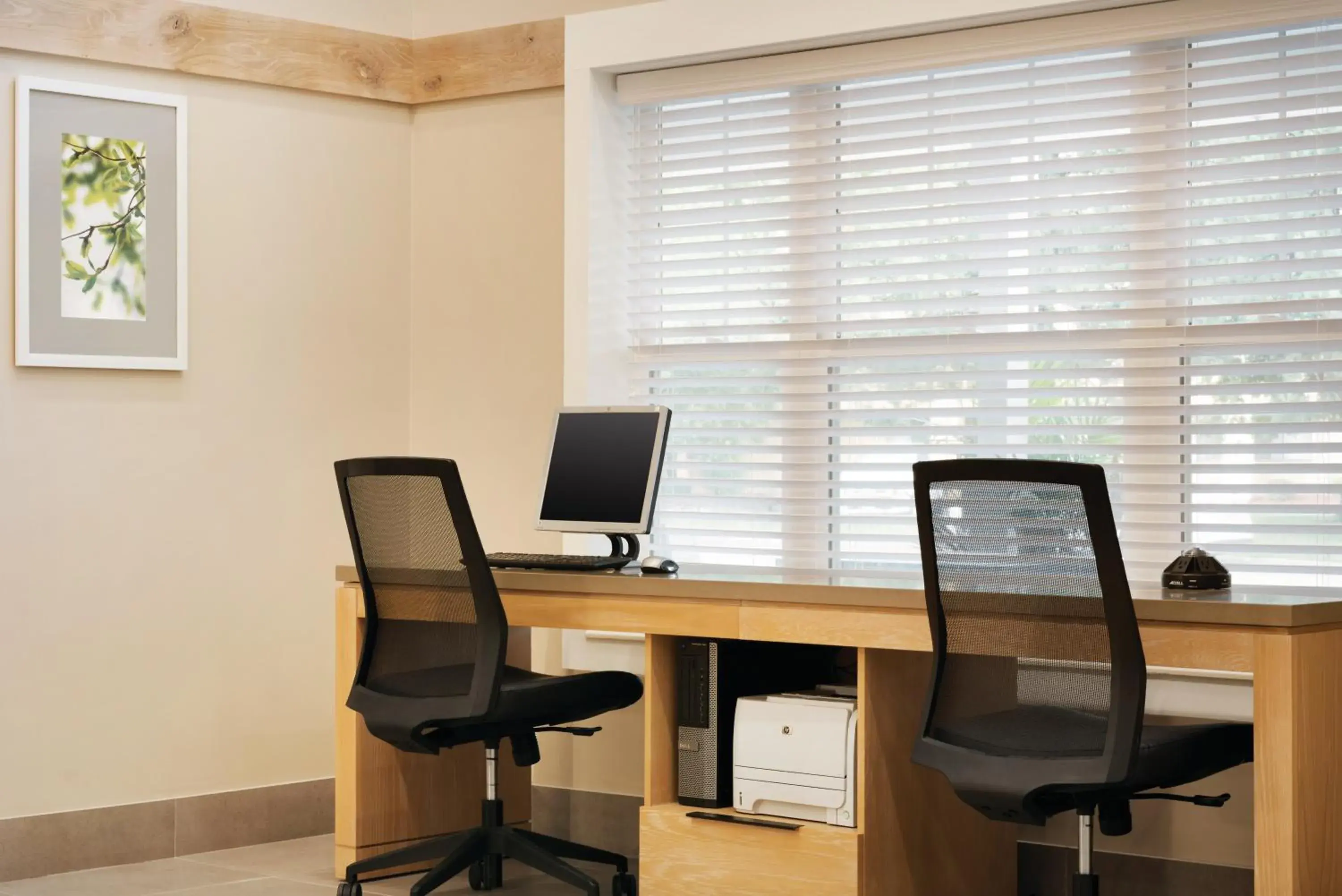 Lobby or reception in Country Inn & Suites by Radisson, Des Moines West, IA Lobby or reception in Country Inn & Suites by Radisson, Des Moines West, IA