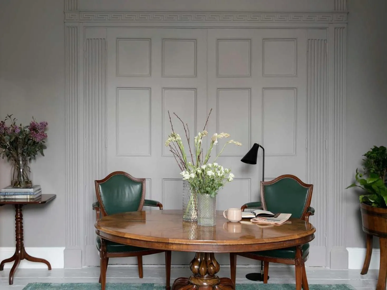 Living room in Pembroke Hall